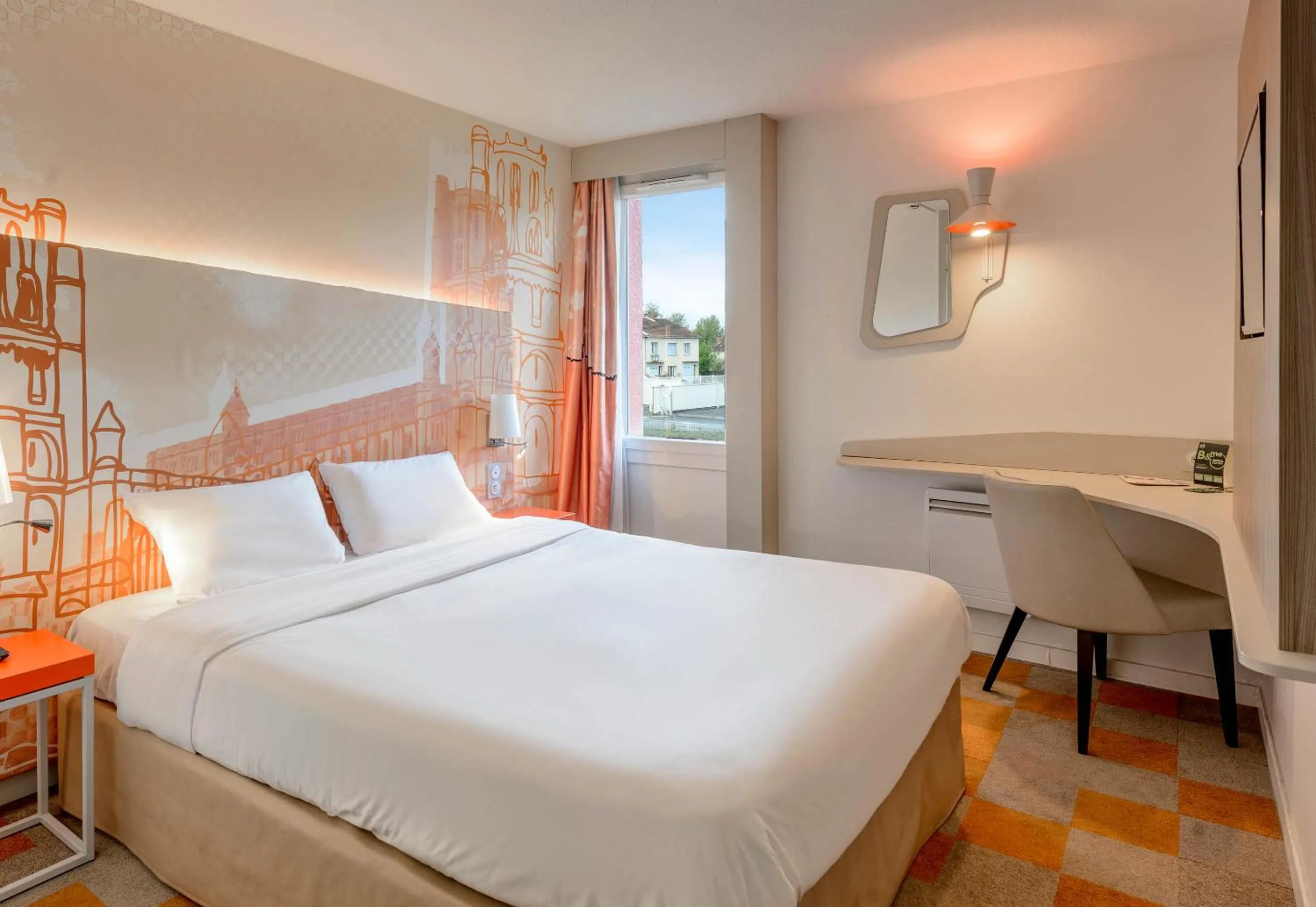 Bedroom, Bed in B&B HOTEL Albi