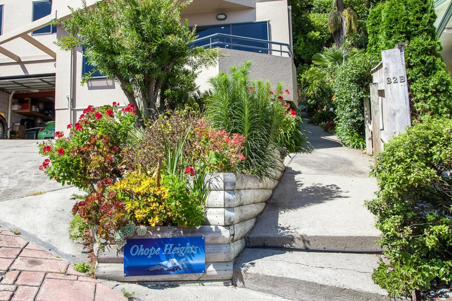 Facade/entrance in Ohope Heights