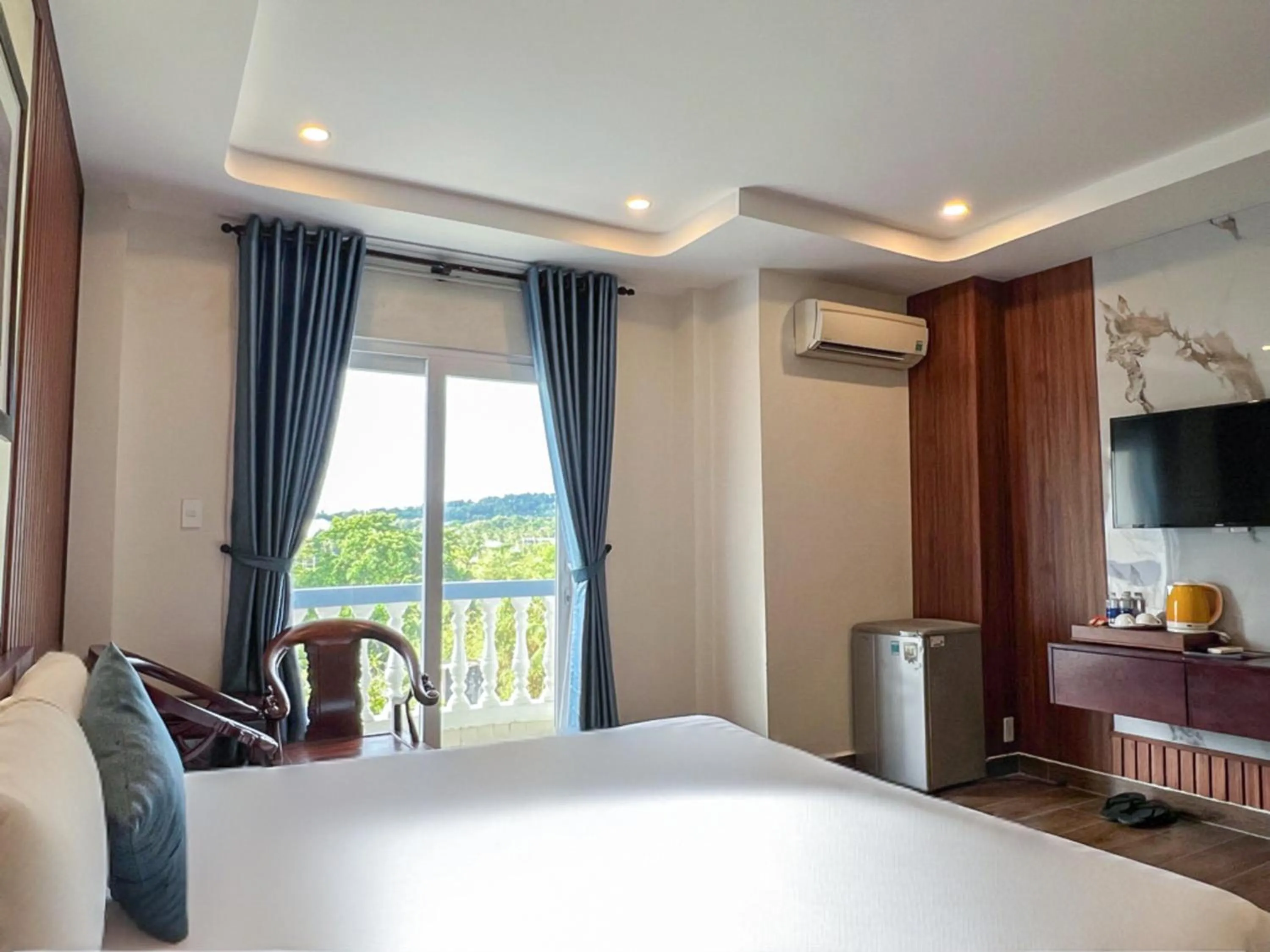 air conditioner, Bed in Brenta Phu Quoc Hotel