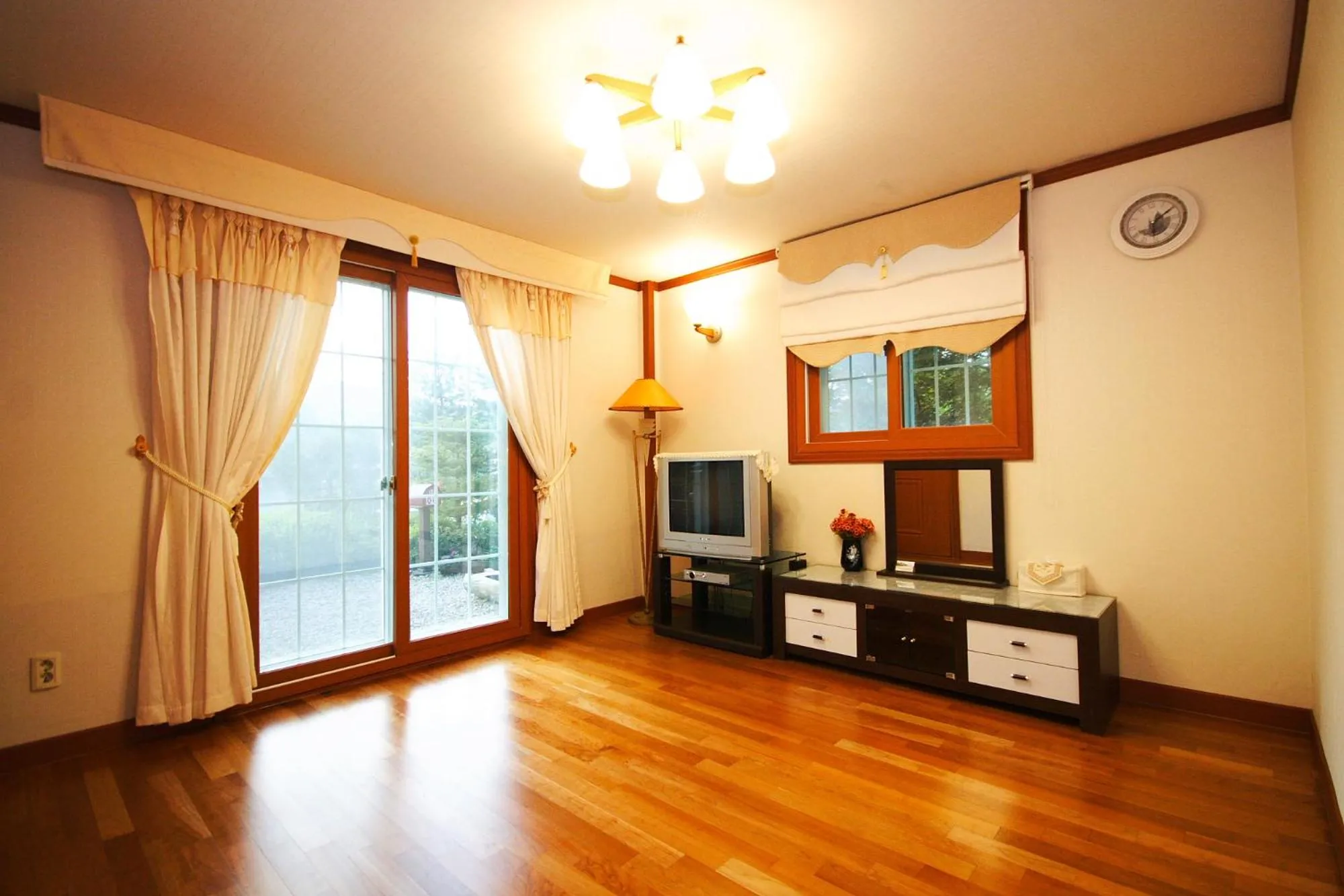 Living room in Starvill Pension