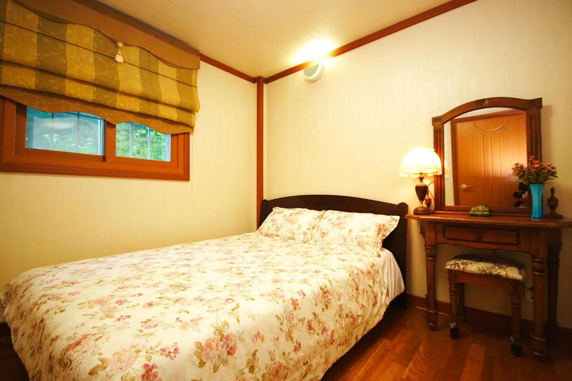 Bedroom in Starvill Pension