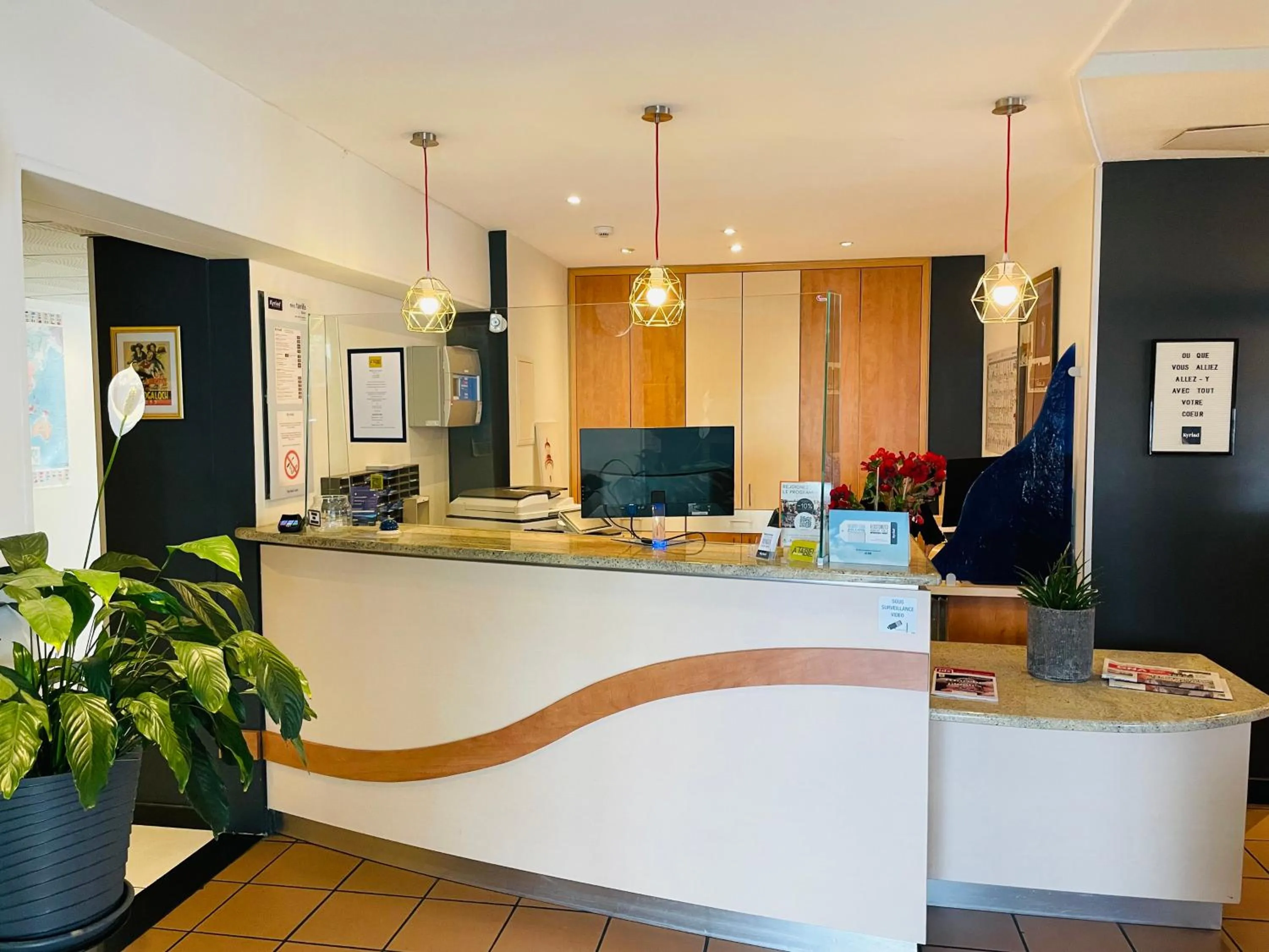 Lobby or reception in The Originals City, Hôtel La Maison de Lise, Mulhouse Illzach