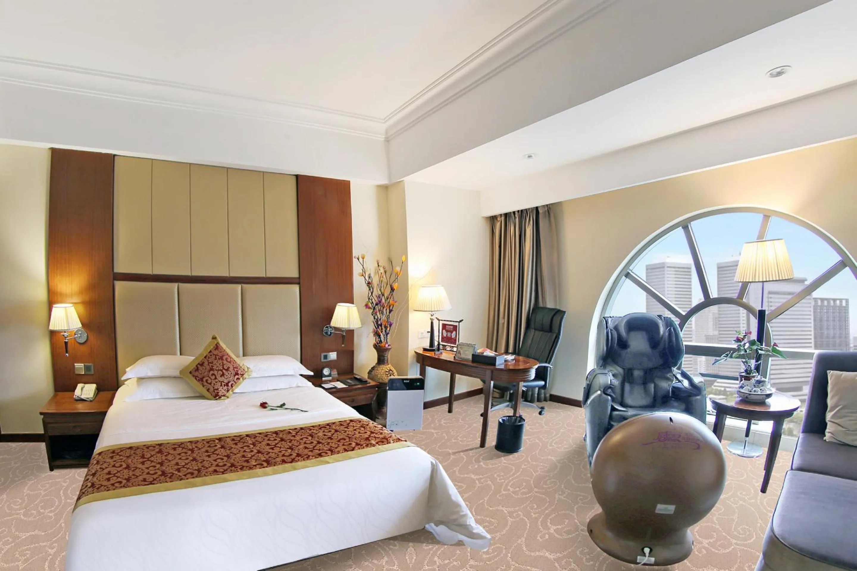 Gladden Hotel Jiangmen