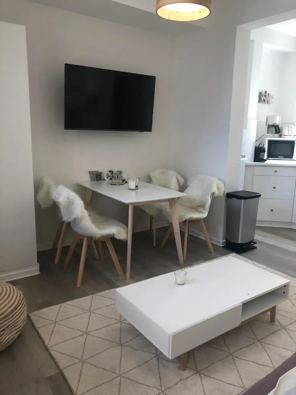Family apartment for 4 people in Kyriad Saumur Hyper Centre Hôtel, Appartements, Séminaires et SPA soins Sothys Paris Family apartment for 4 people in Kyriad Saumur Hyper Centre Hôtel, Appartements, Séminaires et SPA soins Sothys Paris