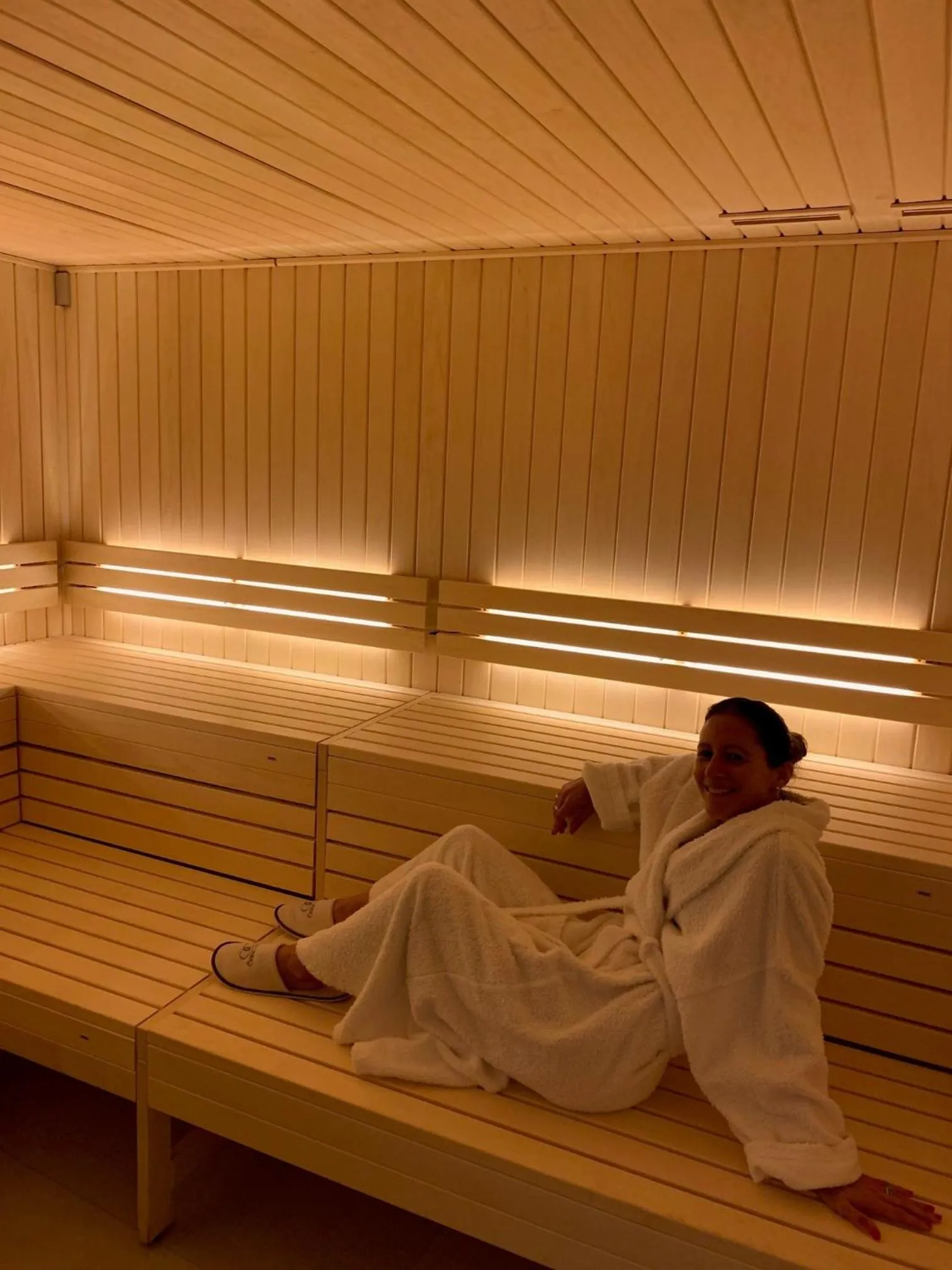 Sauna in Kyriad Saumur Hyper Centre Hôtel, Appartements, Séminaires et SPA soins Sothys Paris