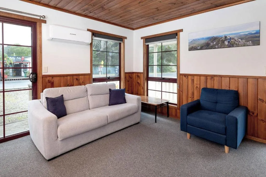 Kitty's Cottages - Managed by BIG4 Strahan Holiday Retreat