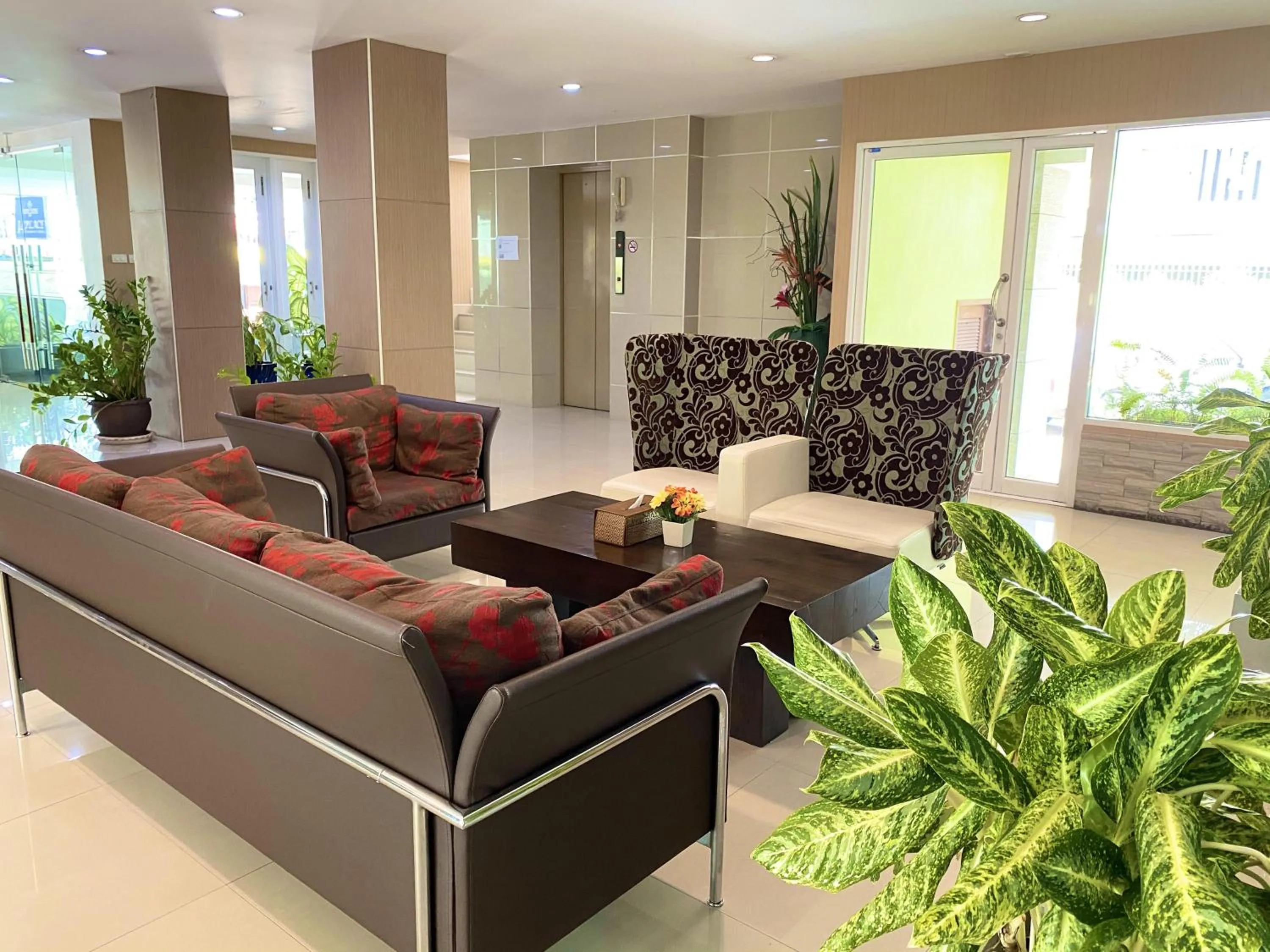 Seating area in 14 Place Sukhumvit Suites