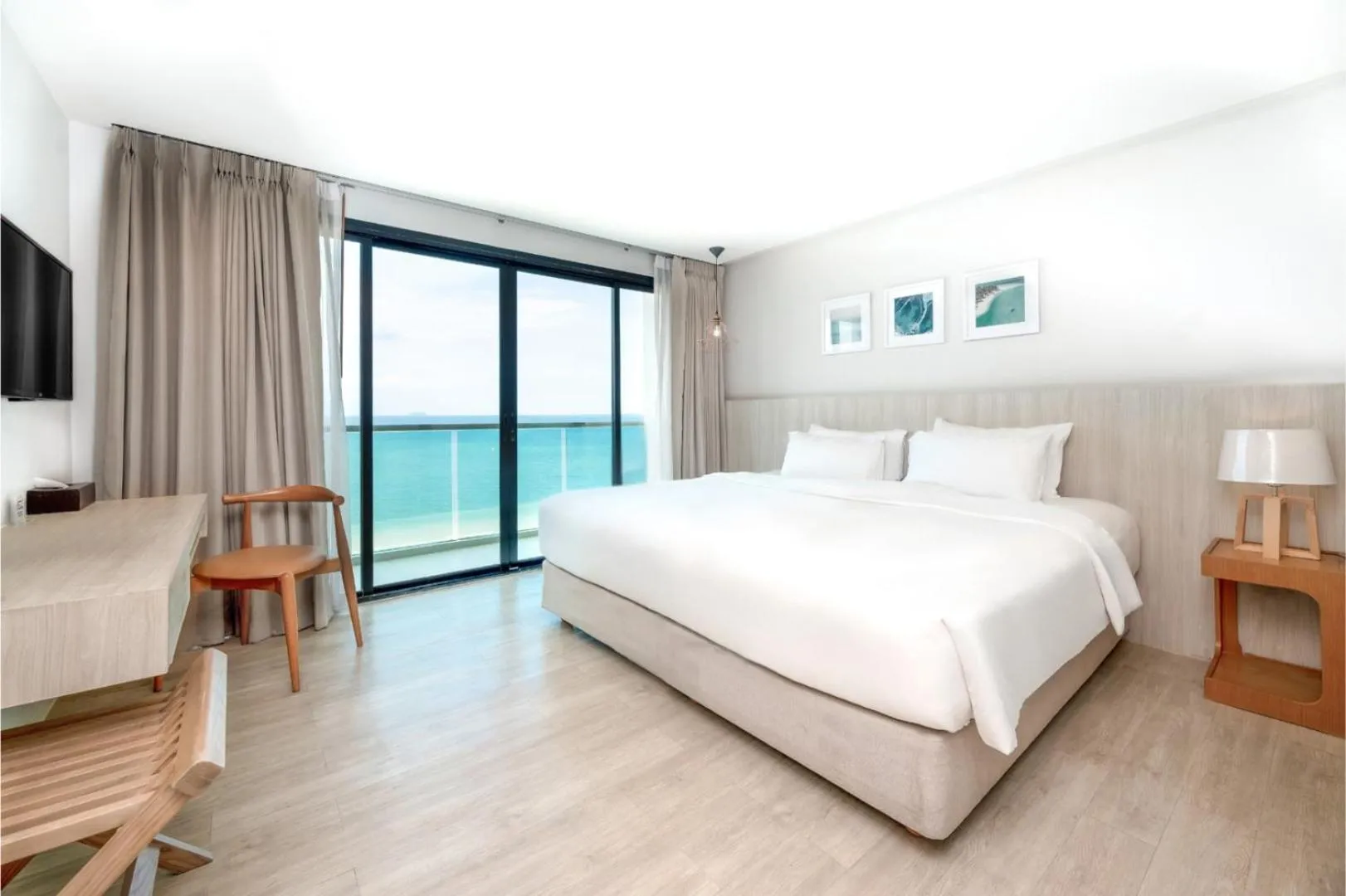 Bedroom, Bed in Zand Morada Pattaya