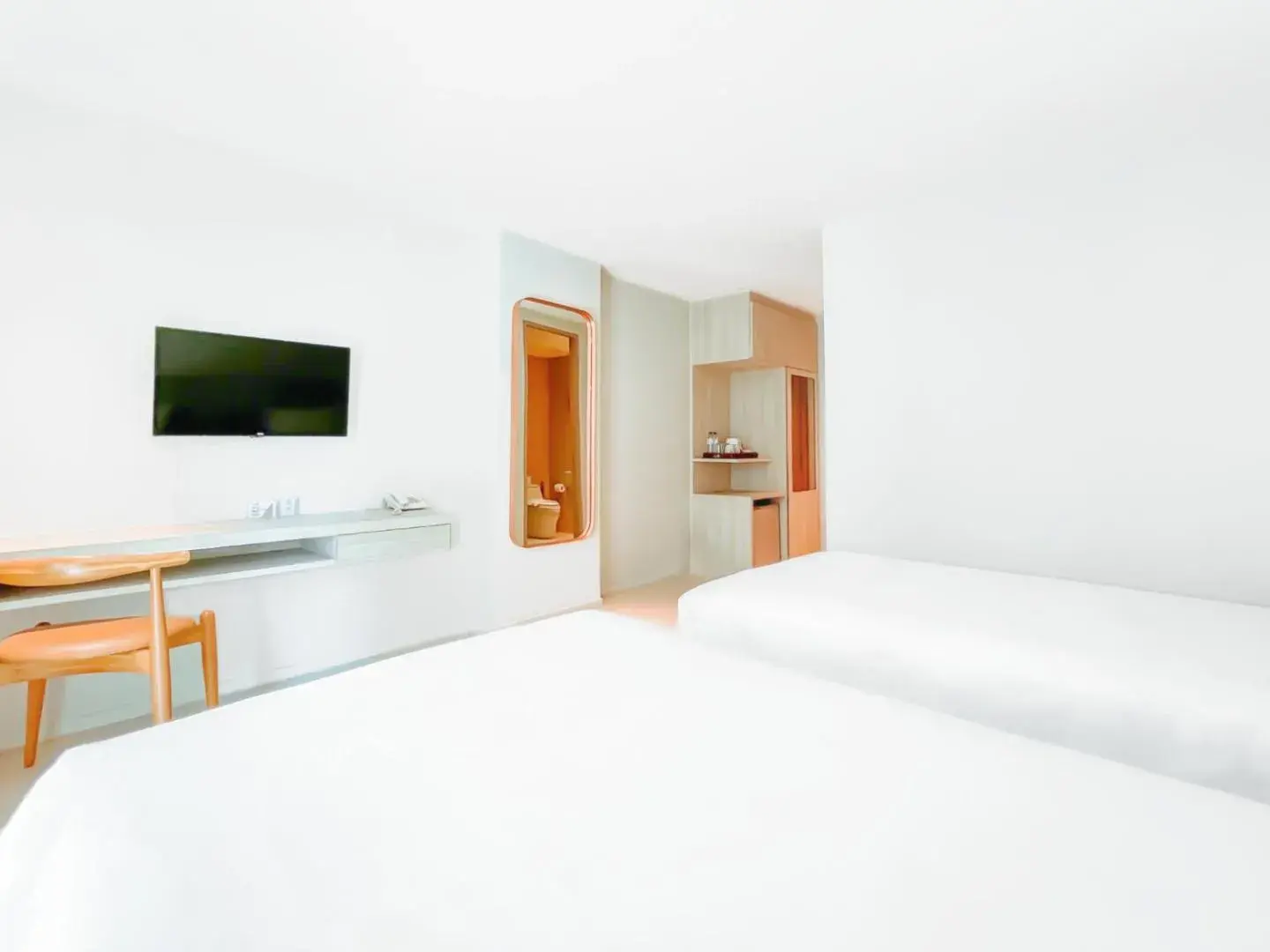 Superior Double or Twin Room in Zand Morada Pattaya Superior Double or Twin Room in Zand Morada Pattaya