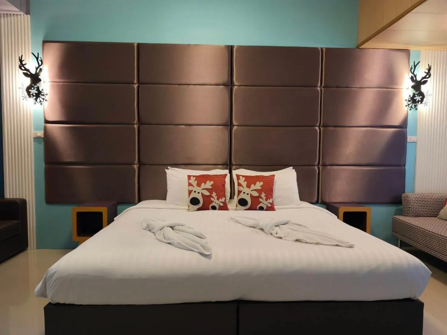 Bed in The Iconic Hotel Ranong