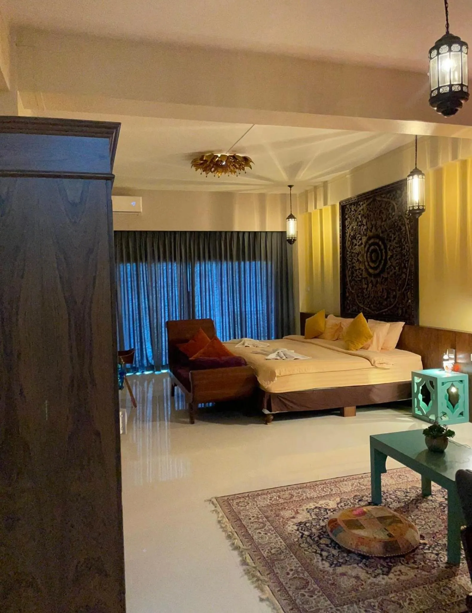 Bed in The Iconic Hotel Ranong