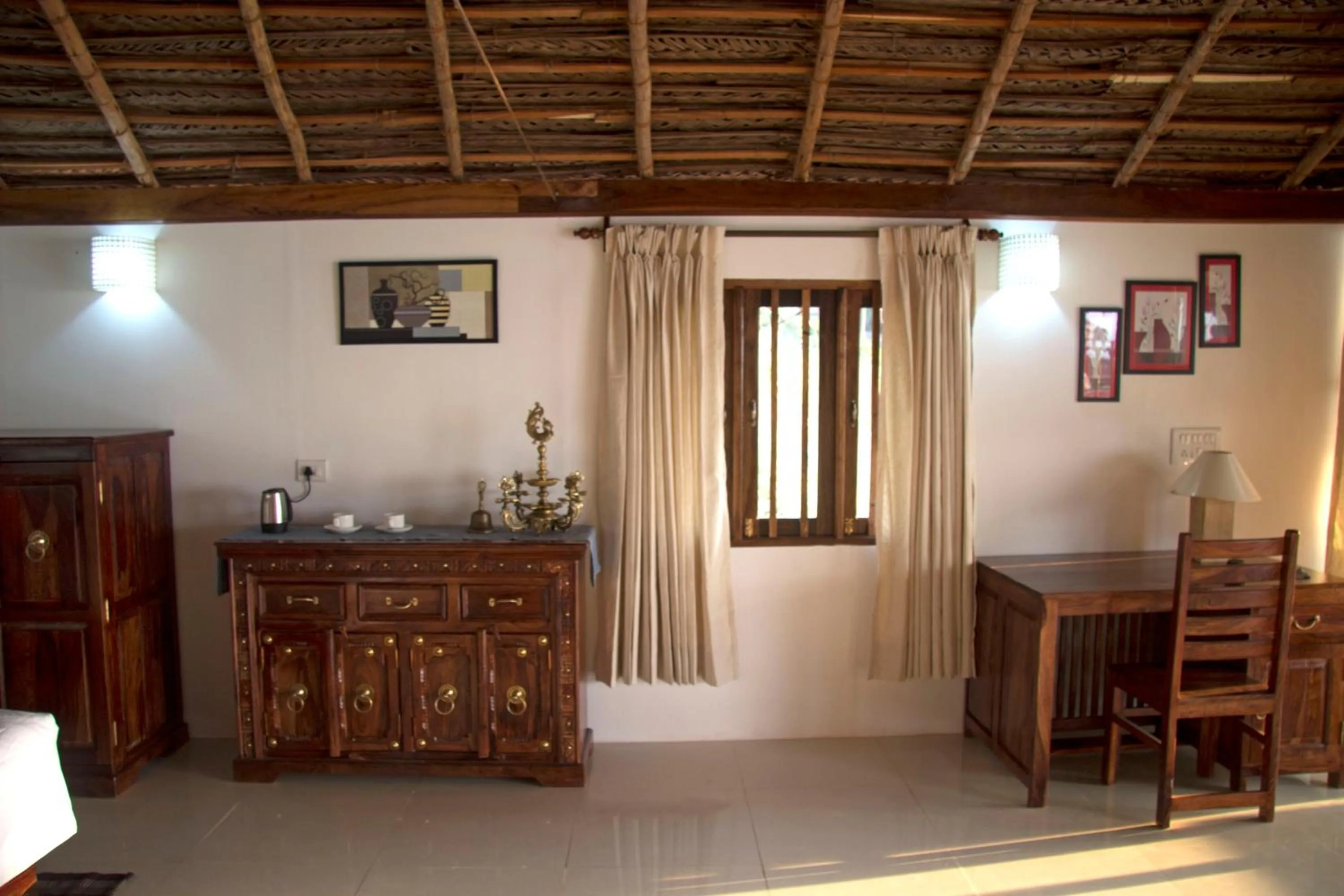 Photo of the whole room in The Cape Goa