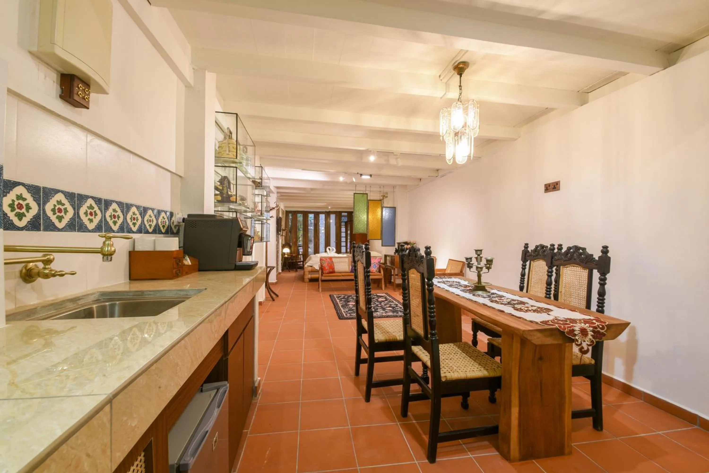 Seating area in Ohana House @ 15 Kuli