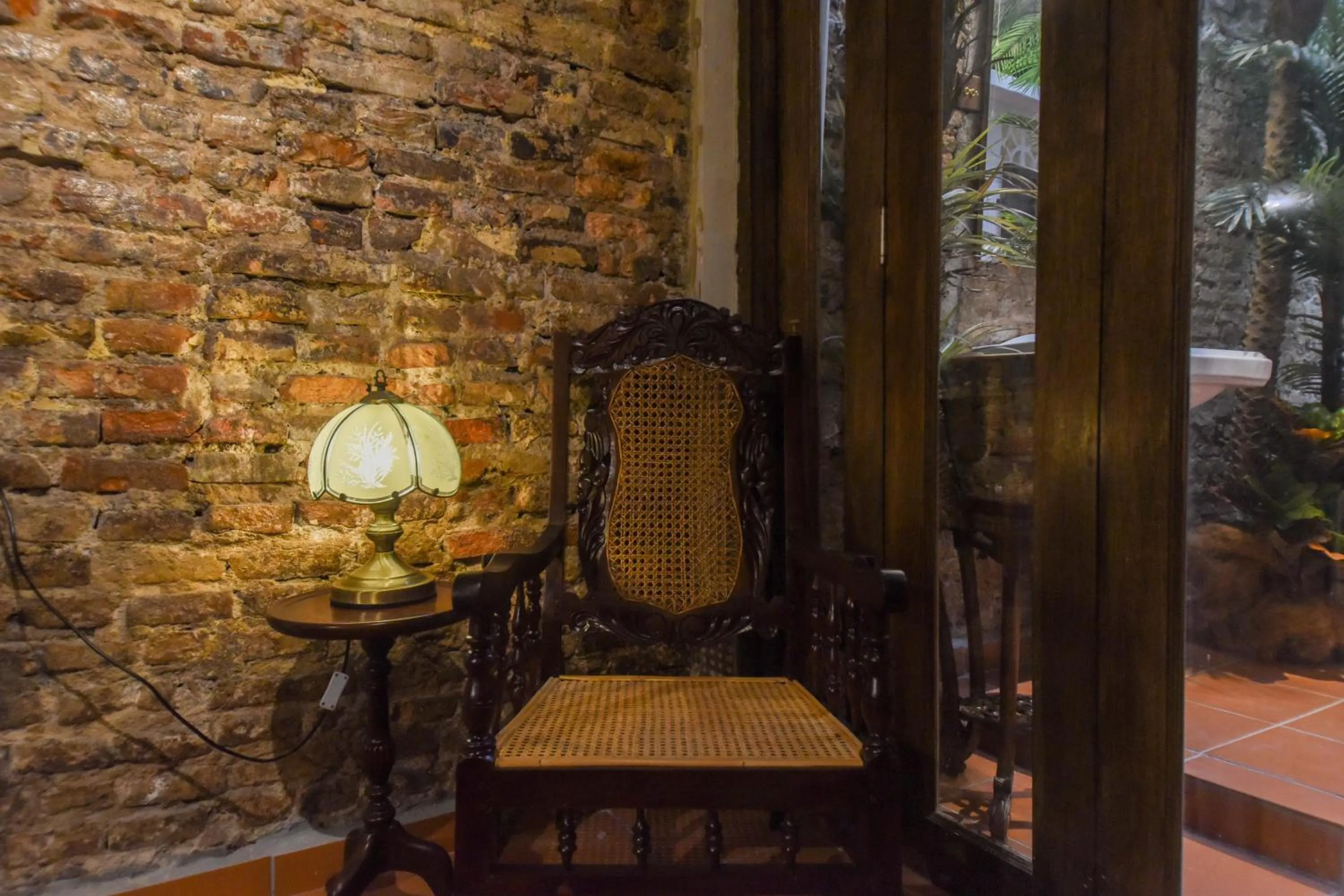 Seating area in Ohana House @ 15 Kuli