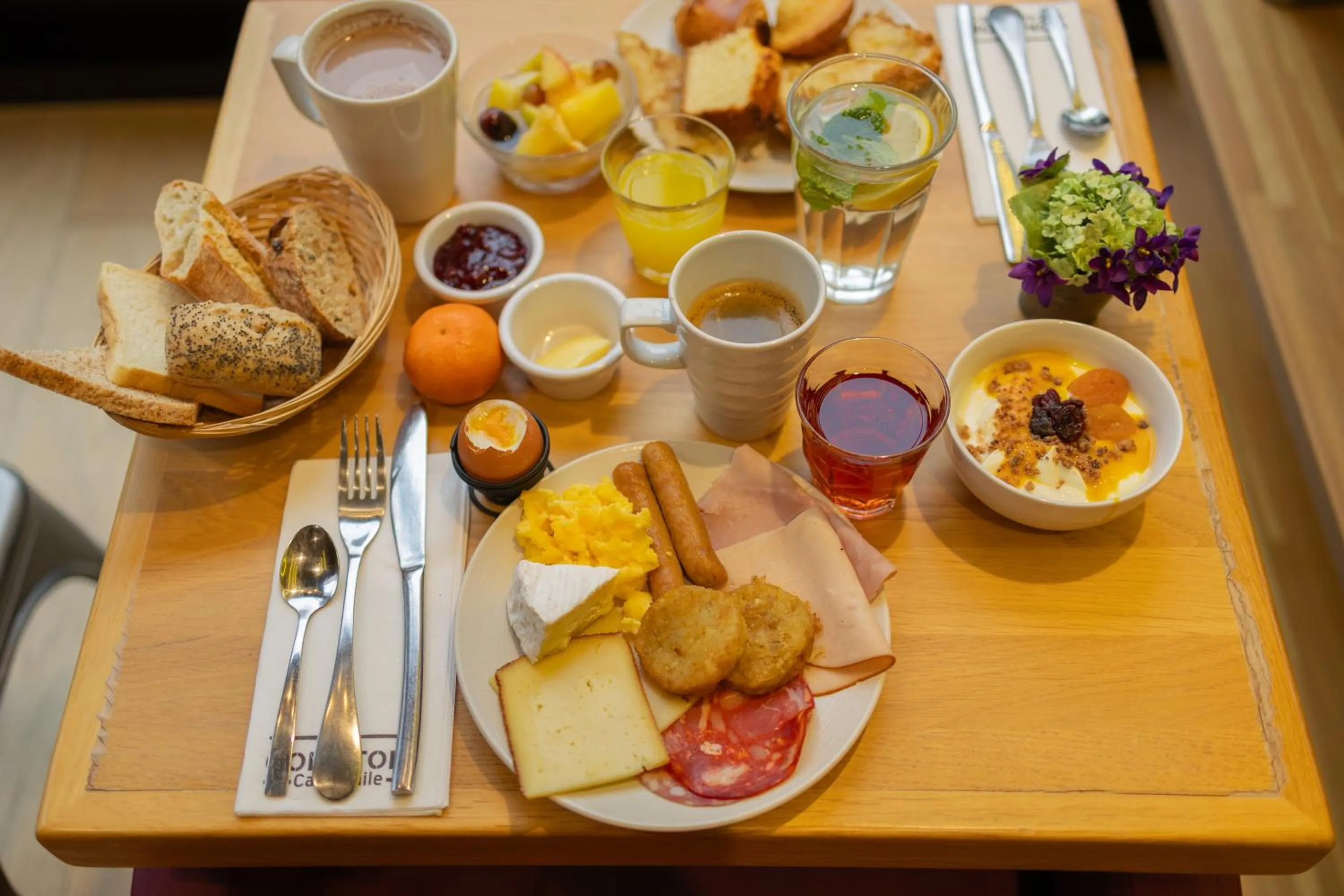 Breakfast in Campanile Rennes Centre - Gare