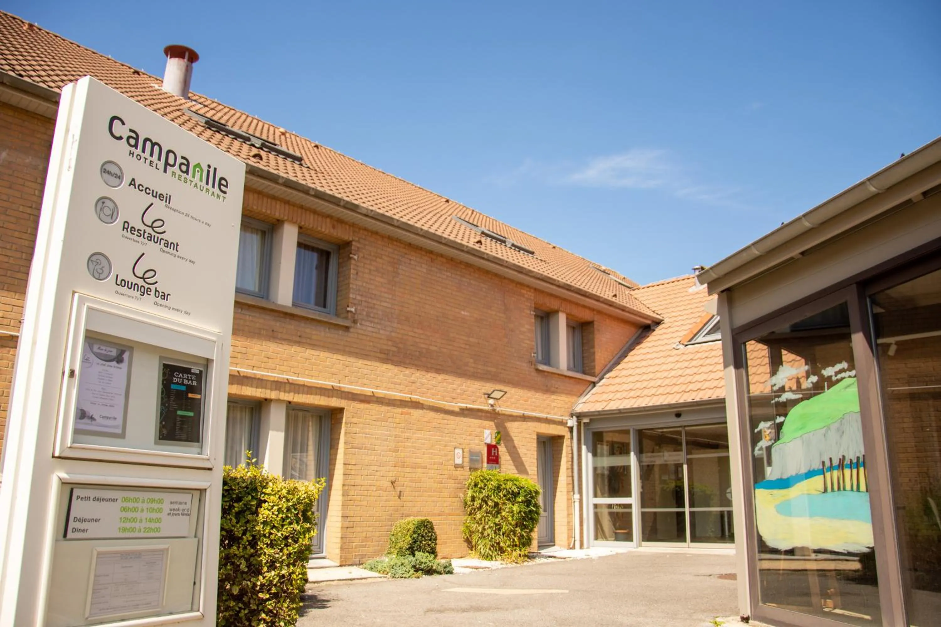 Property building in Campanile Dunkerque Sud - Loon Plage