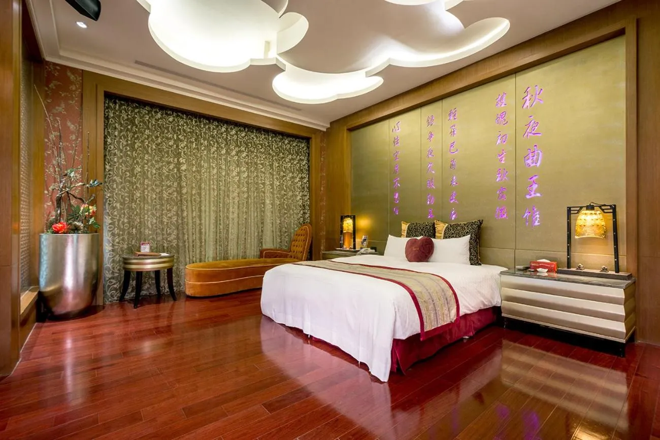 Bed in Norway Forest SPA Motel