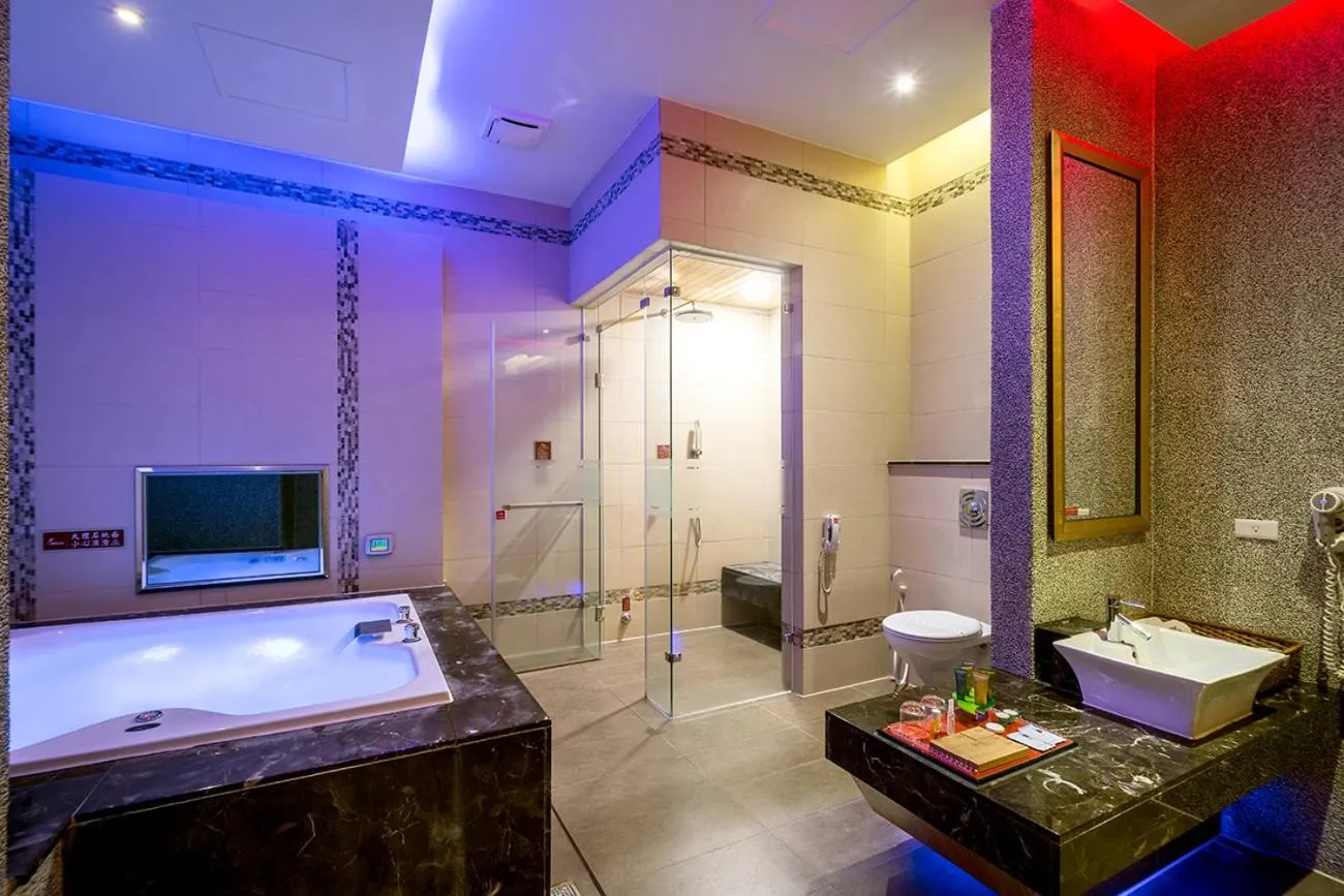 Bathroom in Norway Forest SPA Motel