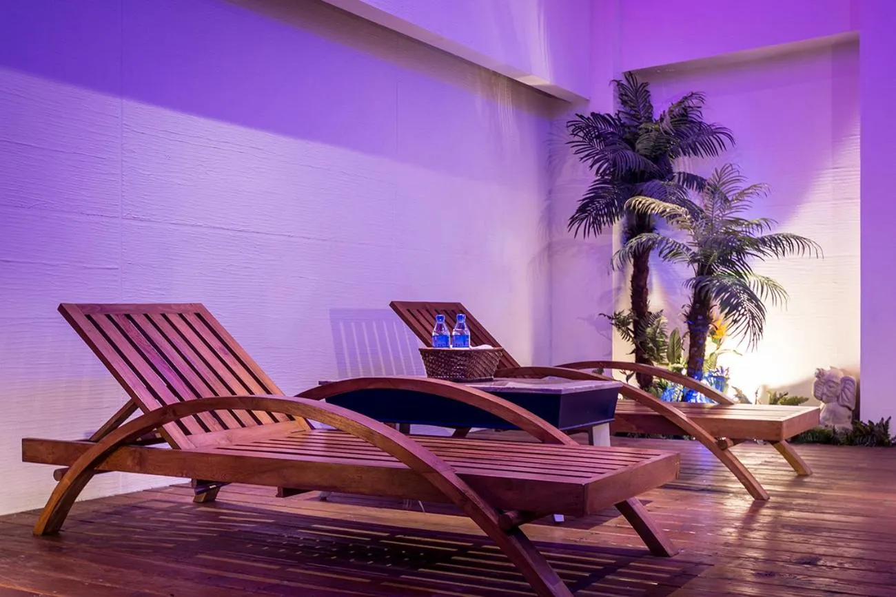 Swimming pool in Norway Forest SPA Motel