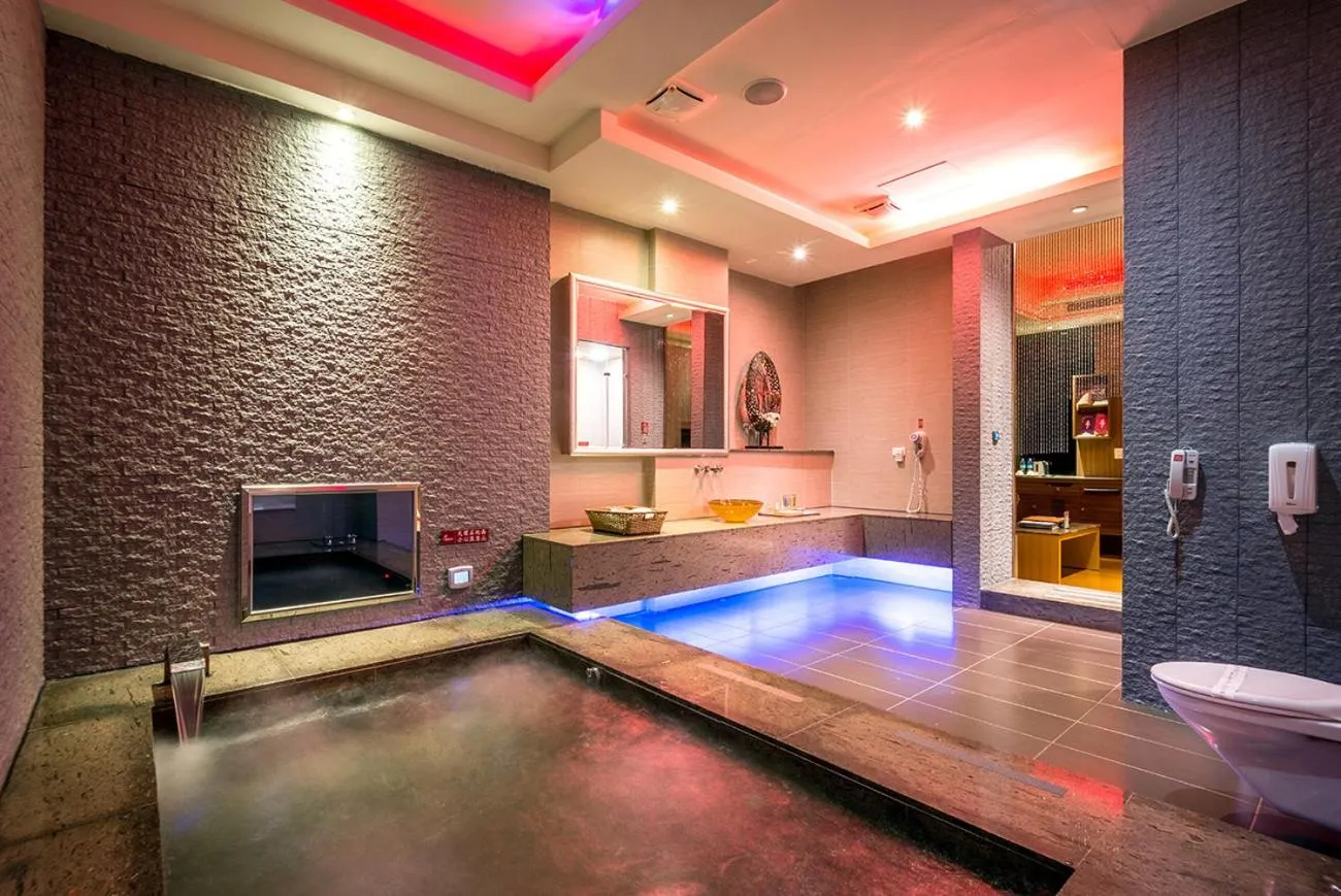 Bathroom in Norway Forest SPA Motel