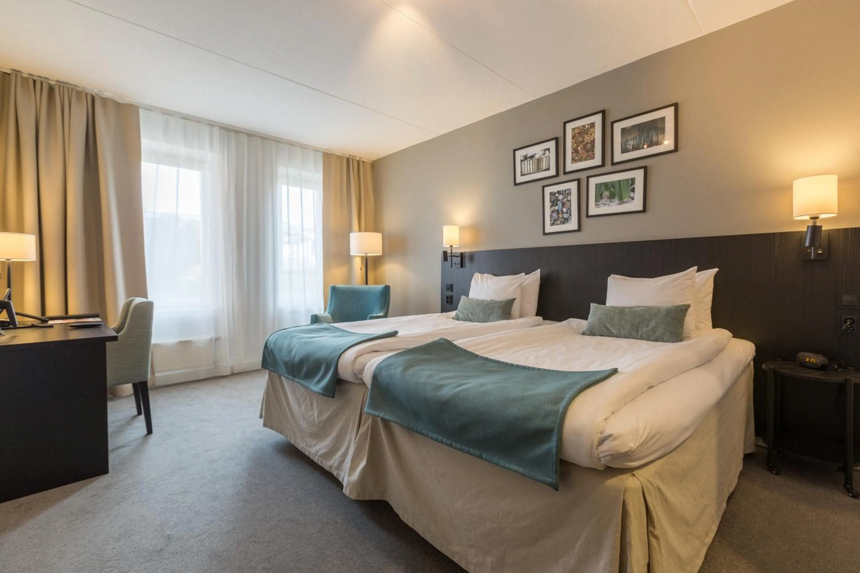 Bed in Best Western Plus Hotel Plaza