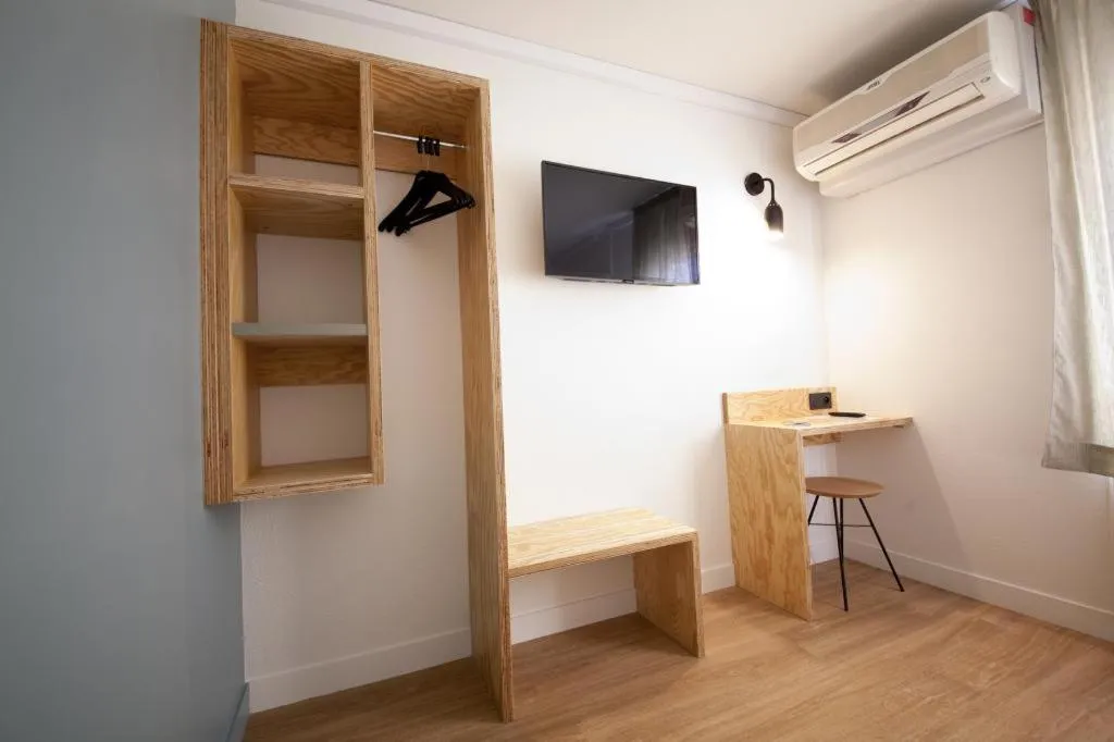 Bedroom in Brit Hotel Essentiel Arverne - Clermont-Ferrand Sud