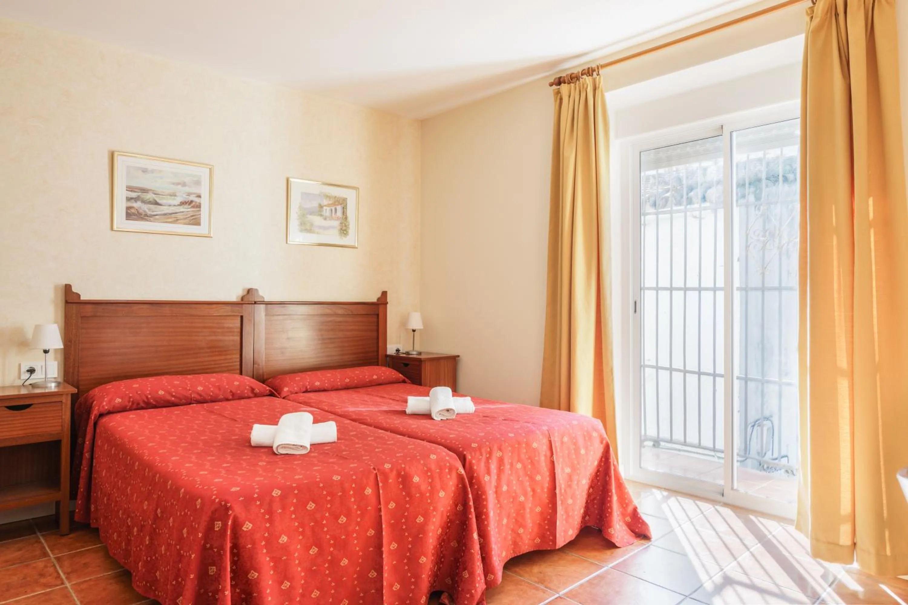 Bedroom, Bed in Hotel Carlos V Jerez by Vivere Stays