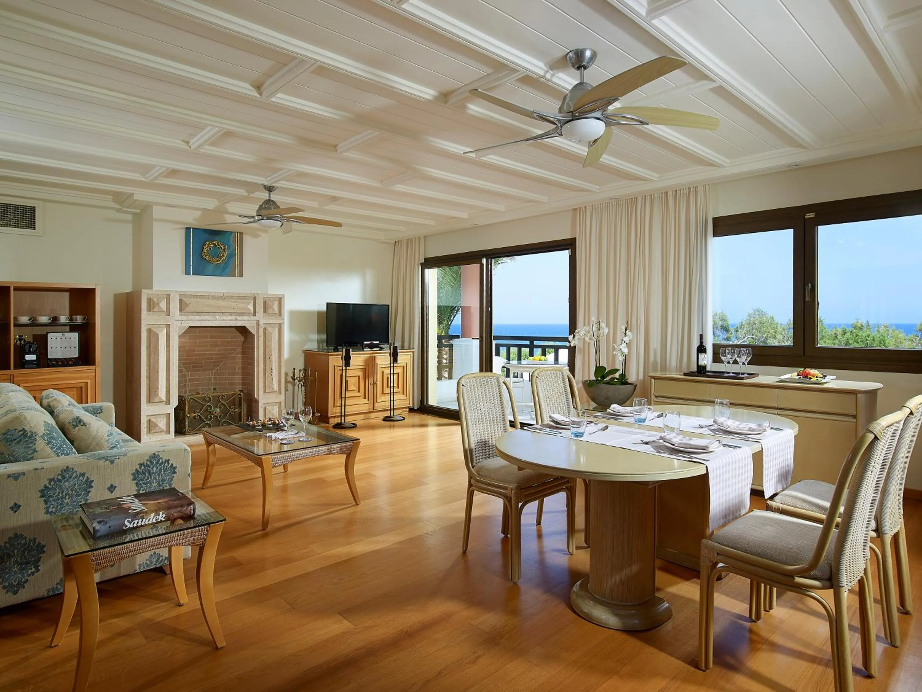 Living room in Knossos Royal Villas