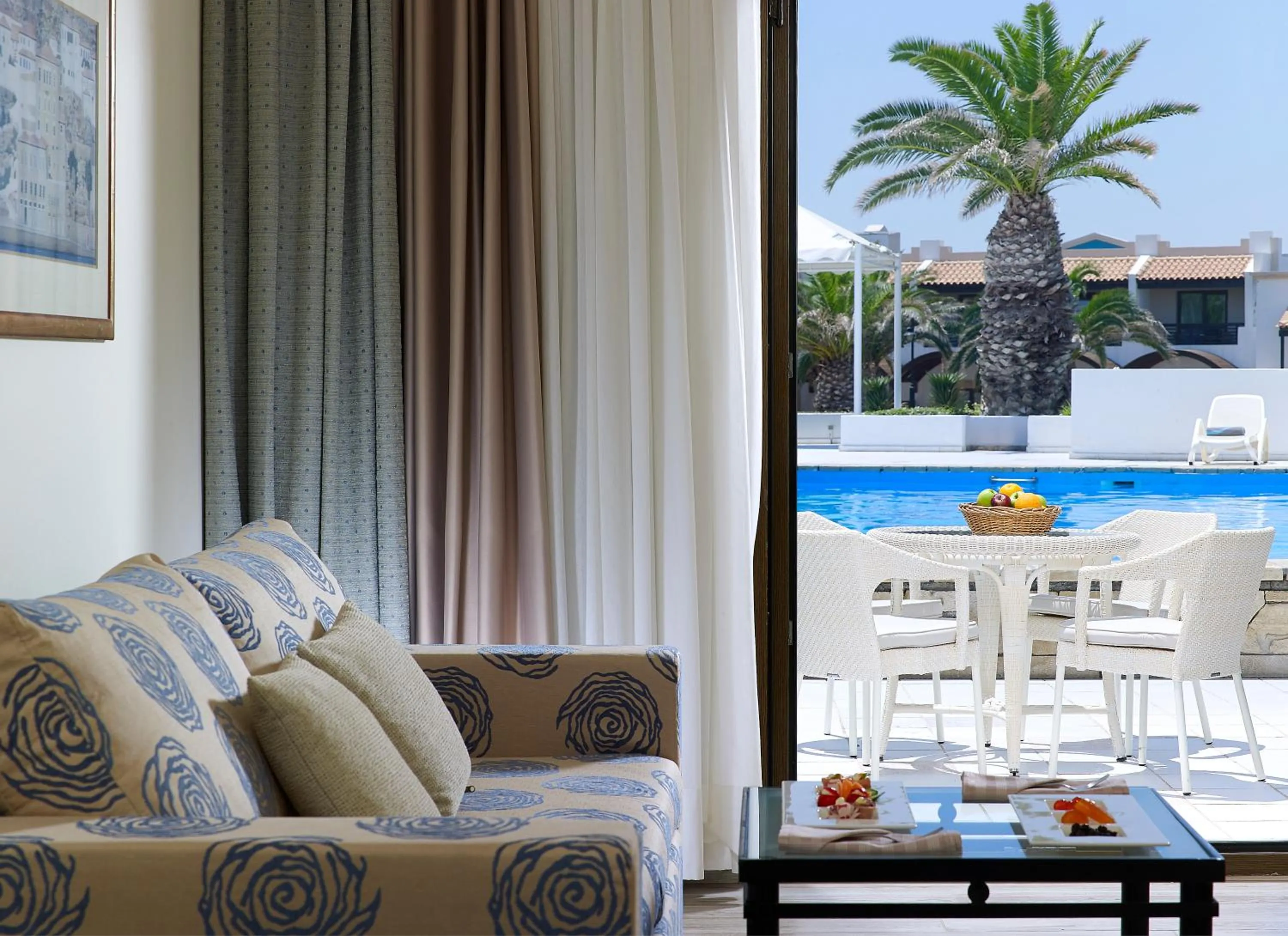 Seating area in Knossos Royal Villas