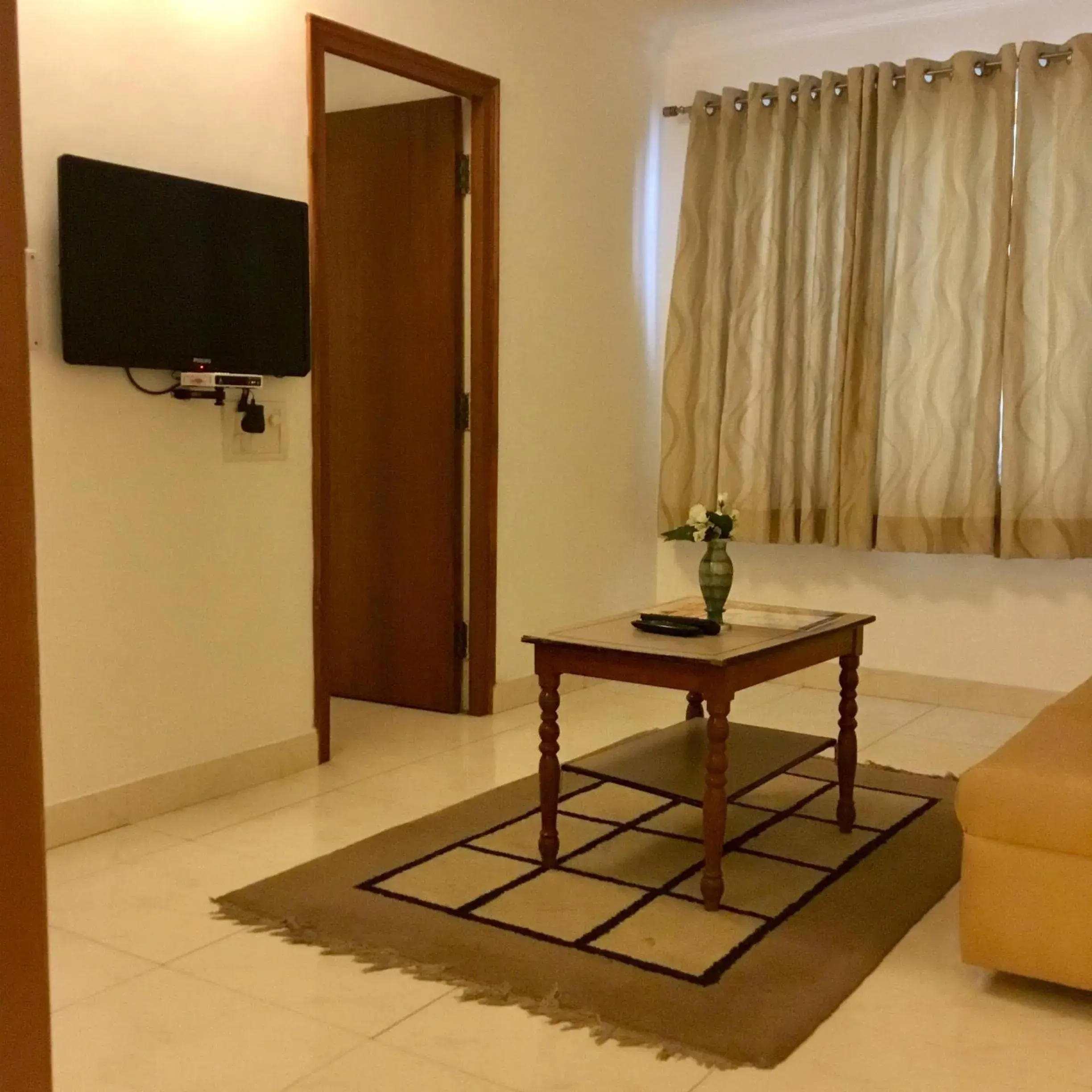 Junior Suite in Sai Towers Junior Suite in Sai Towers