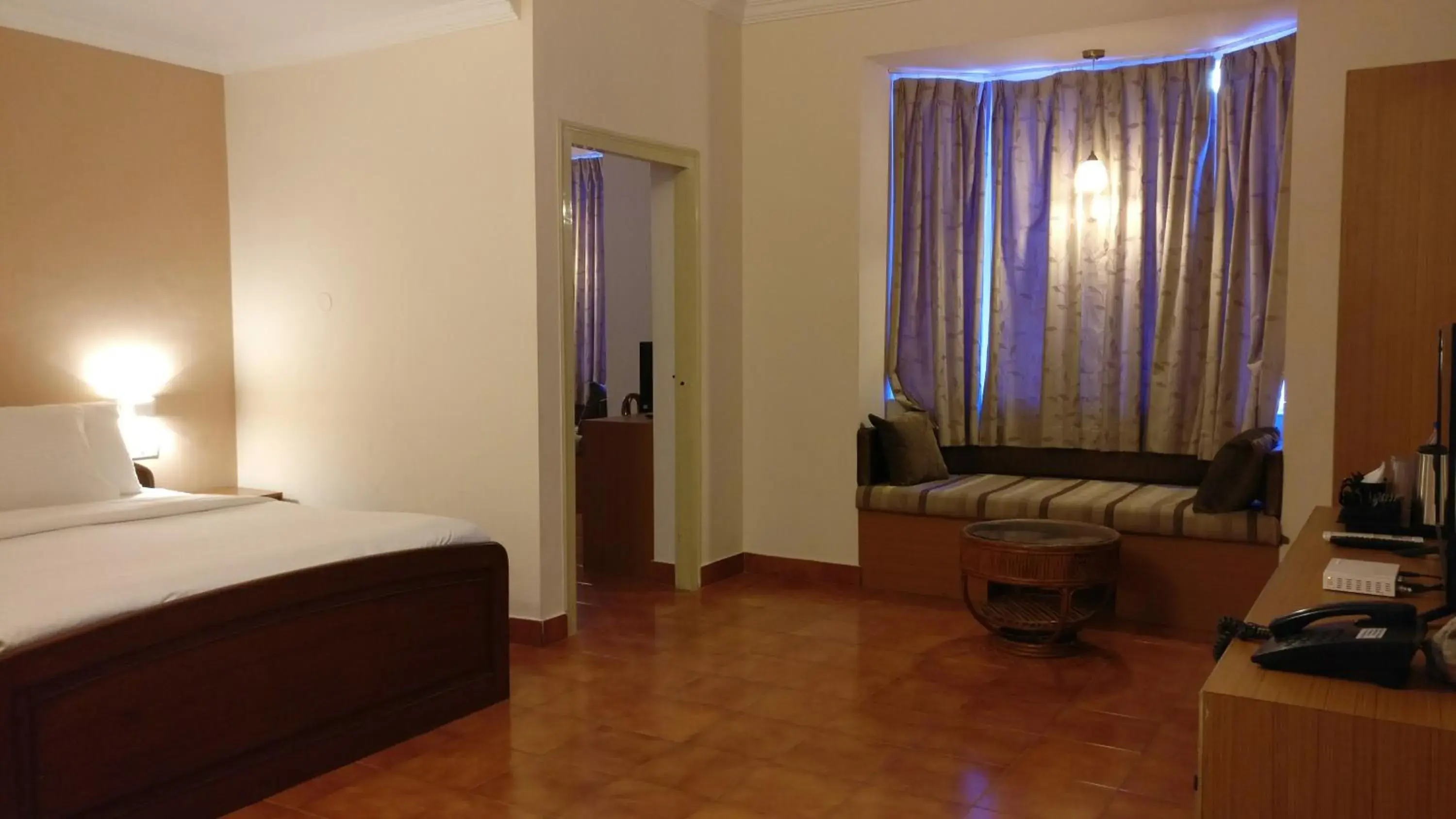 Premium Quadruple Room in Sai Towers Premium Quadruple Room in Sai Towers