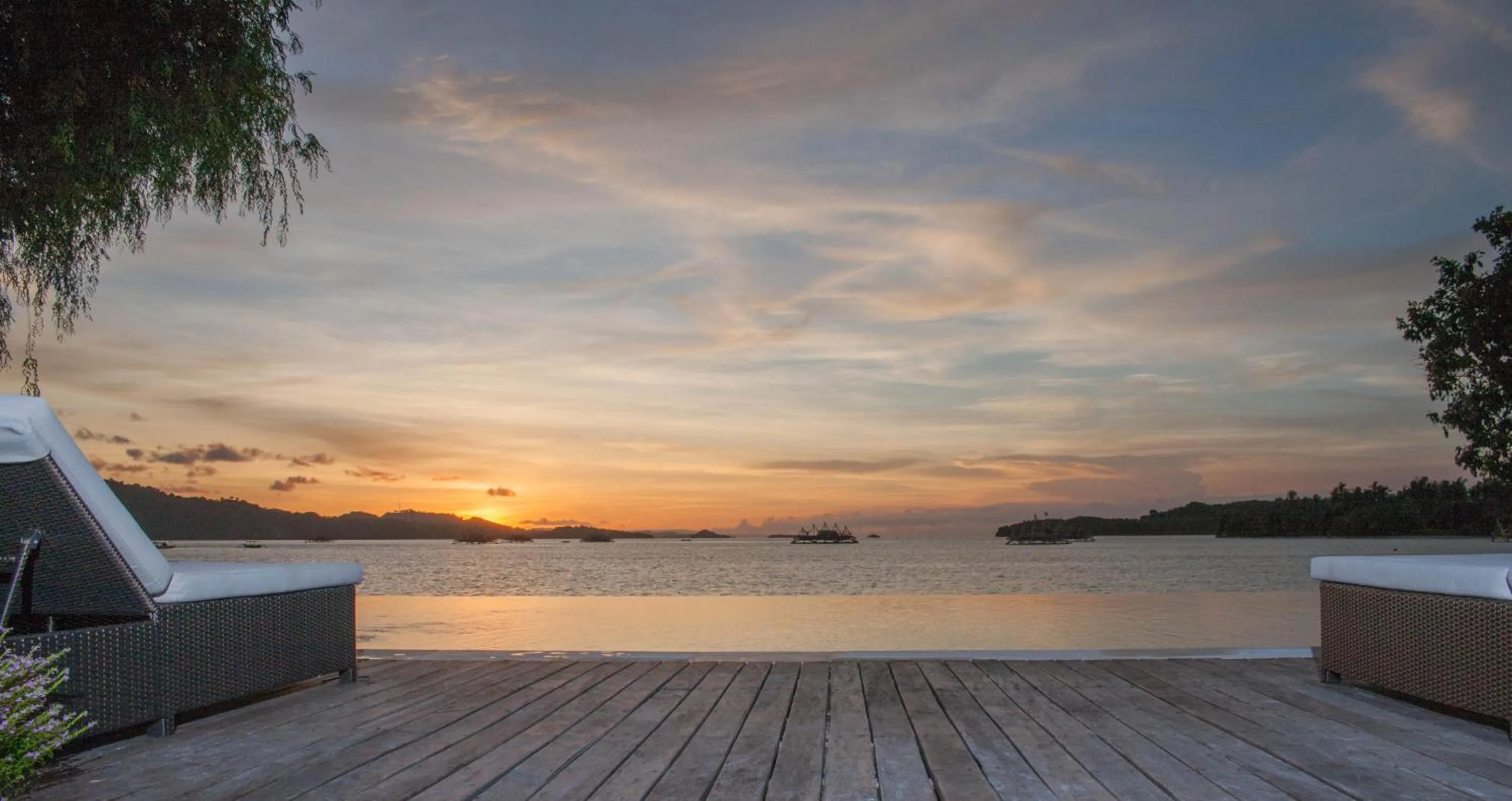 Swimming pool in The Suites Lombok