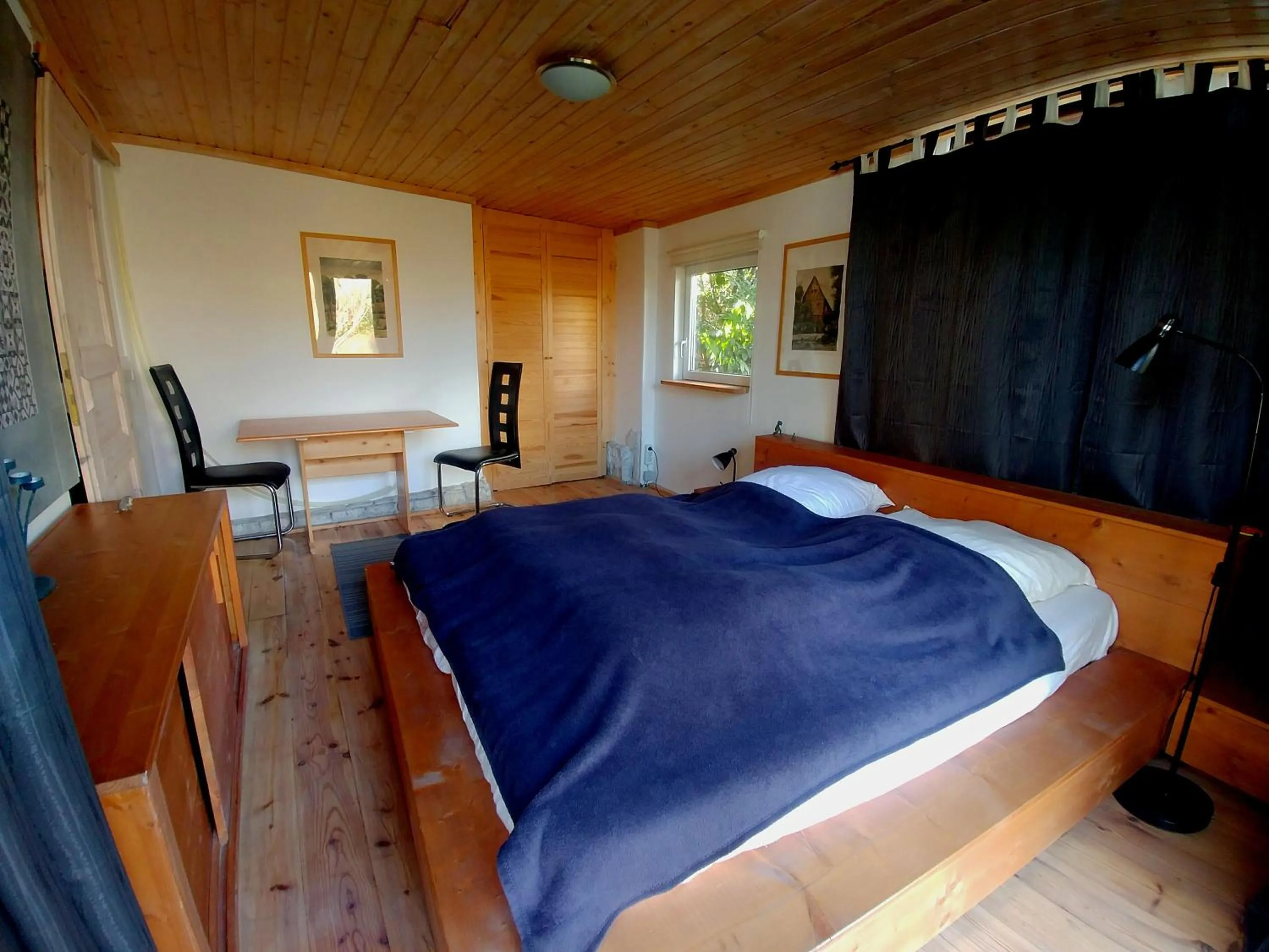 Bed in Pension an der Elsterbrücke