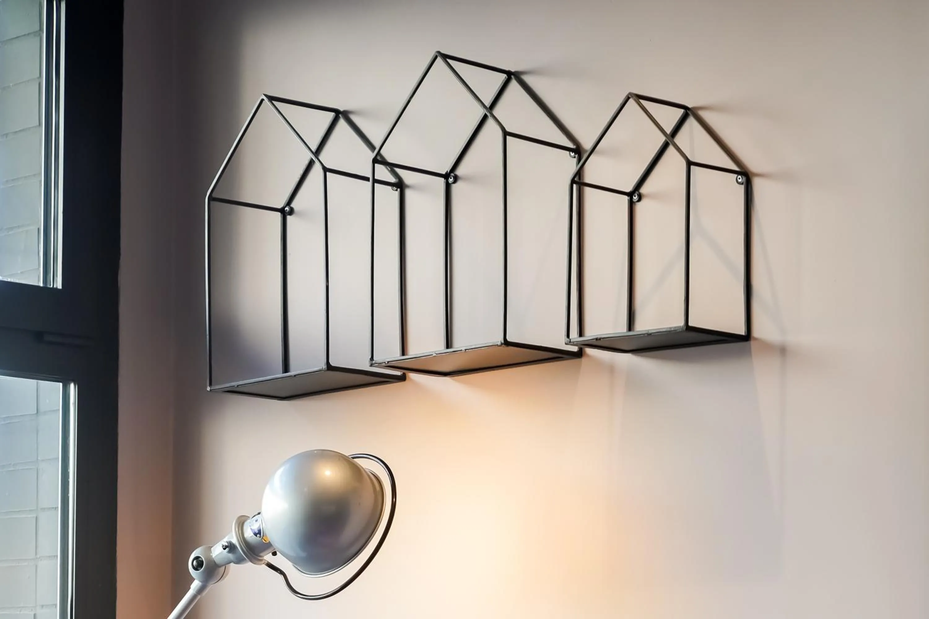 Decorative detail in Campanile Paris Ouest - Pont de Suresnes