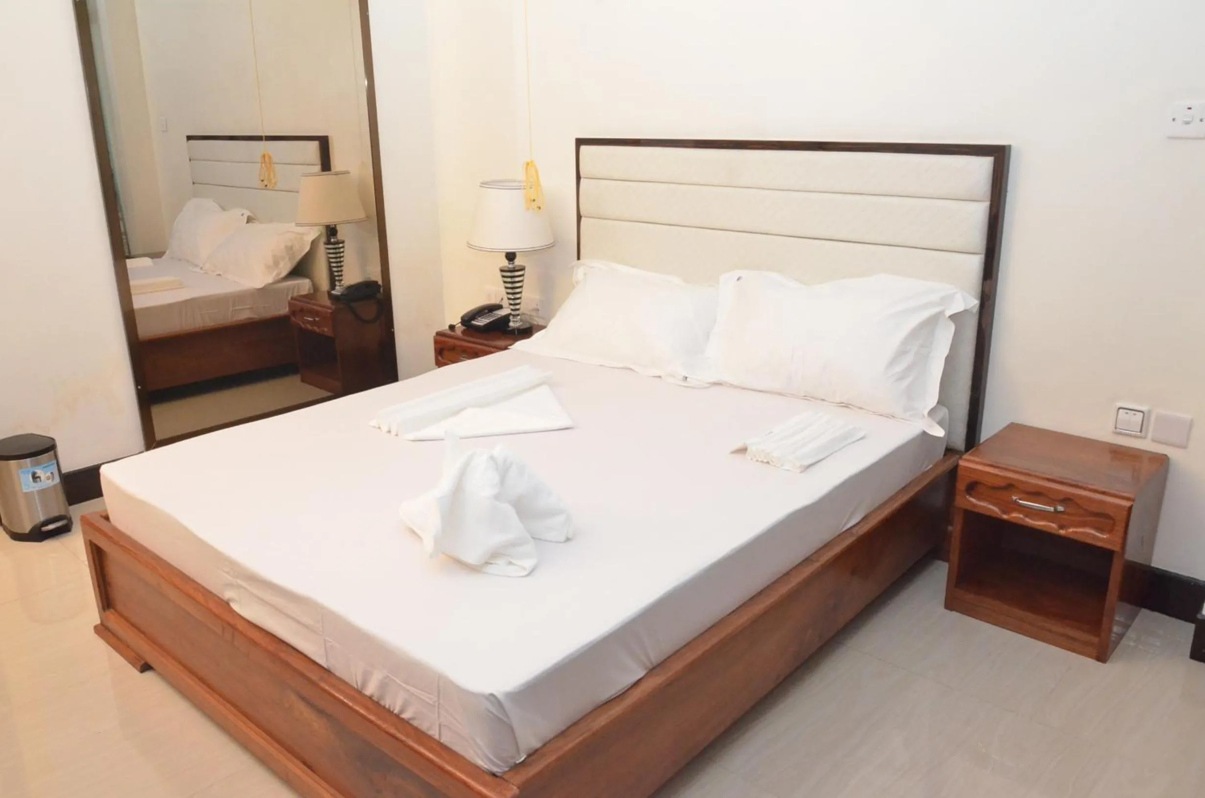 bunk bed, Bed in Nefaland Hotel