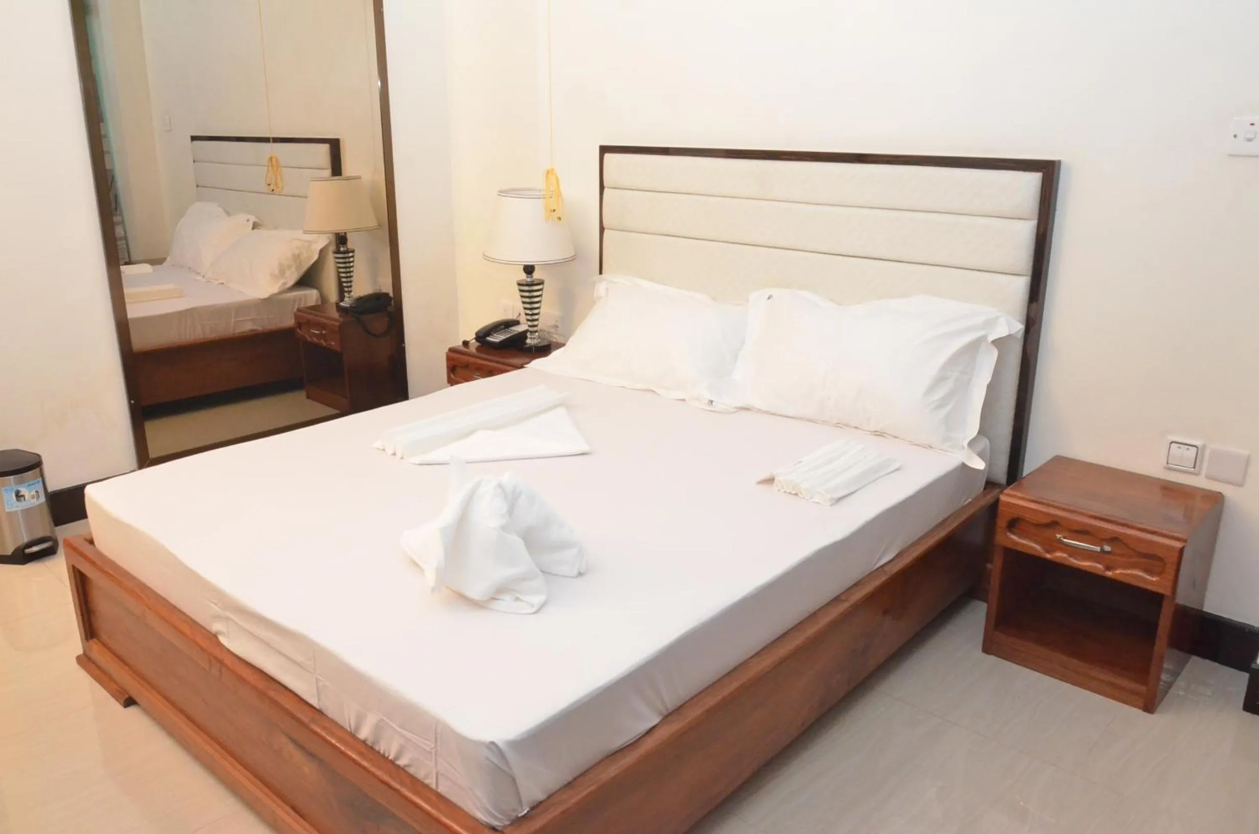 bunk bed, Bed in Nefaland Hotel