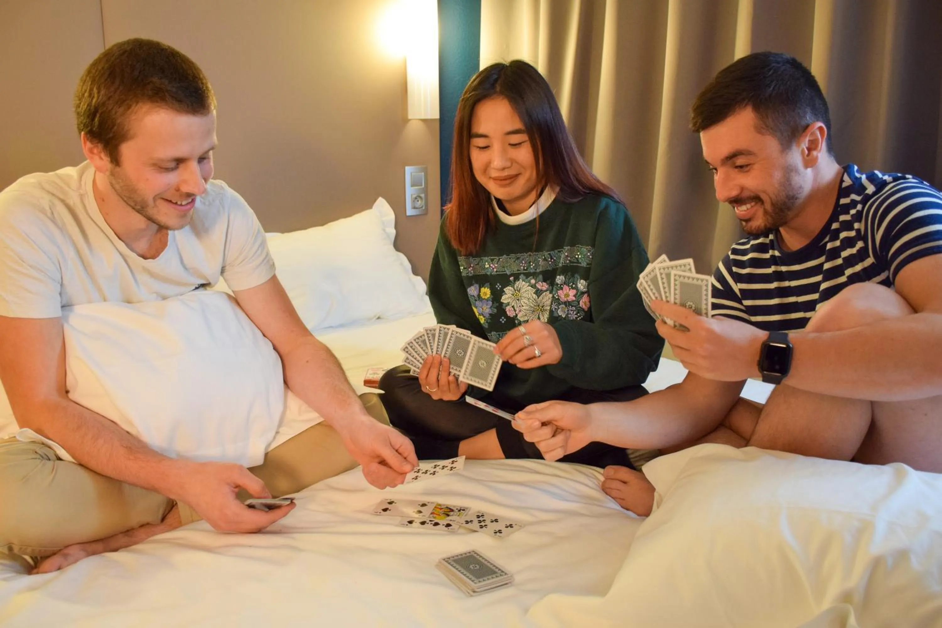 People, Bed in Campanile Millau
