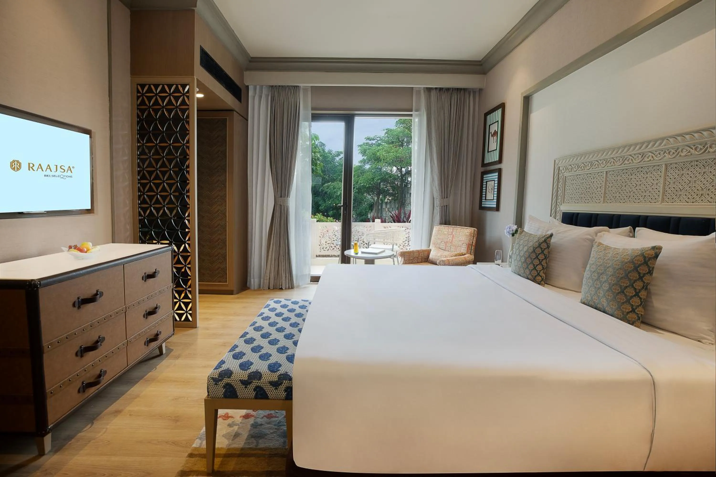 Bed in Raajsa Kumbhalgarh - IHCL SeleQtions