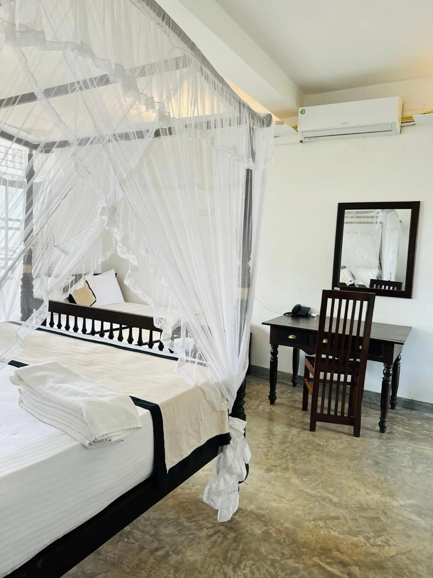 Bedroom, Bed in Mirissa Gate Resort