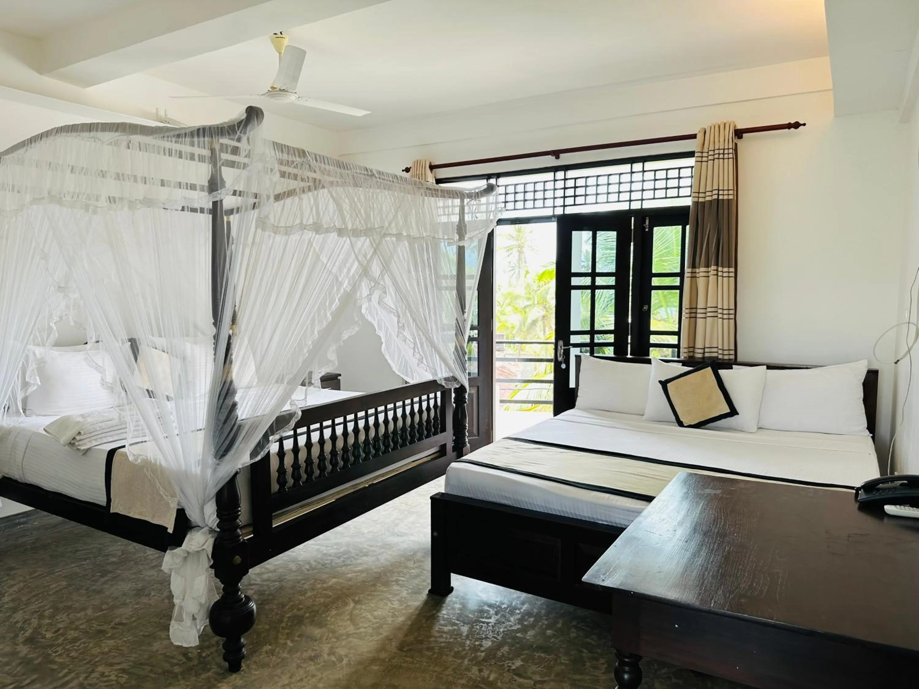 Bedroom, Bed in Mirissa Gate Resort