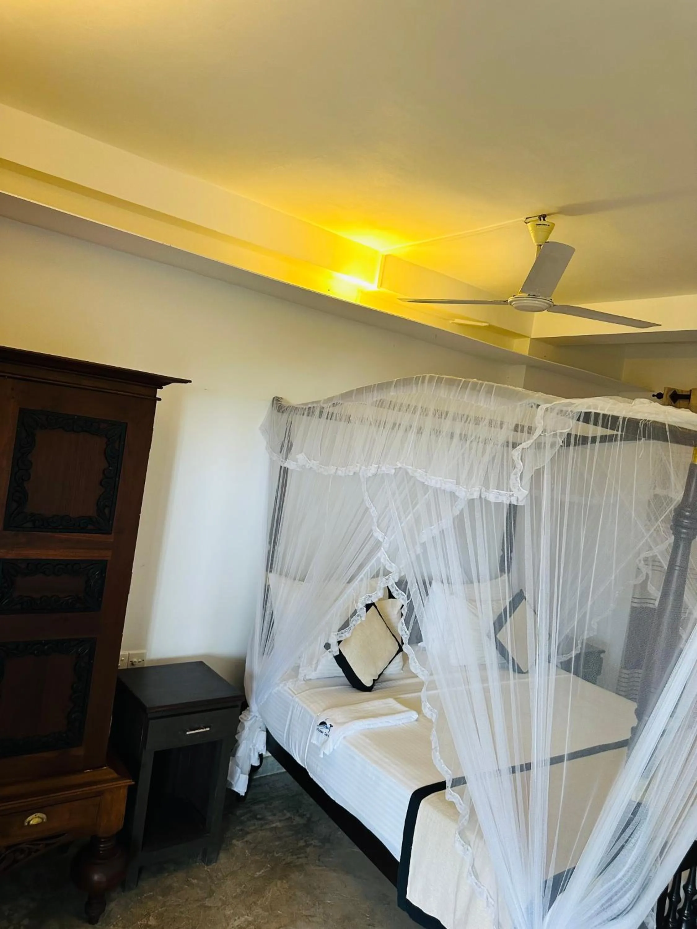 Bed in Mirissa Gate Resort