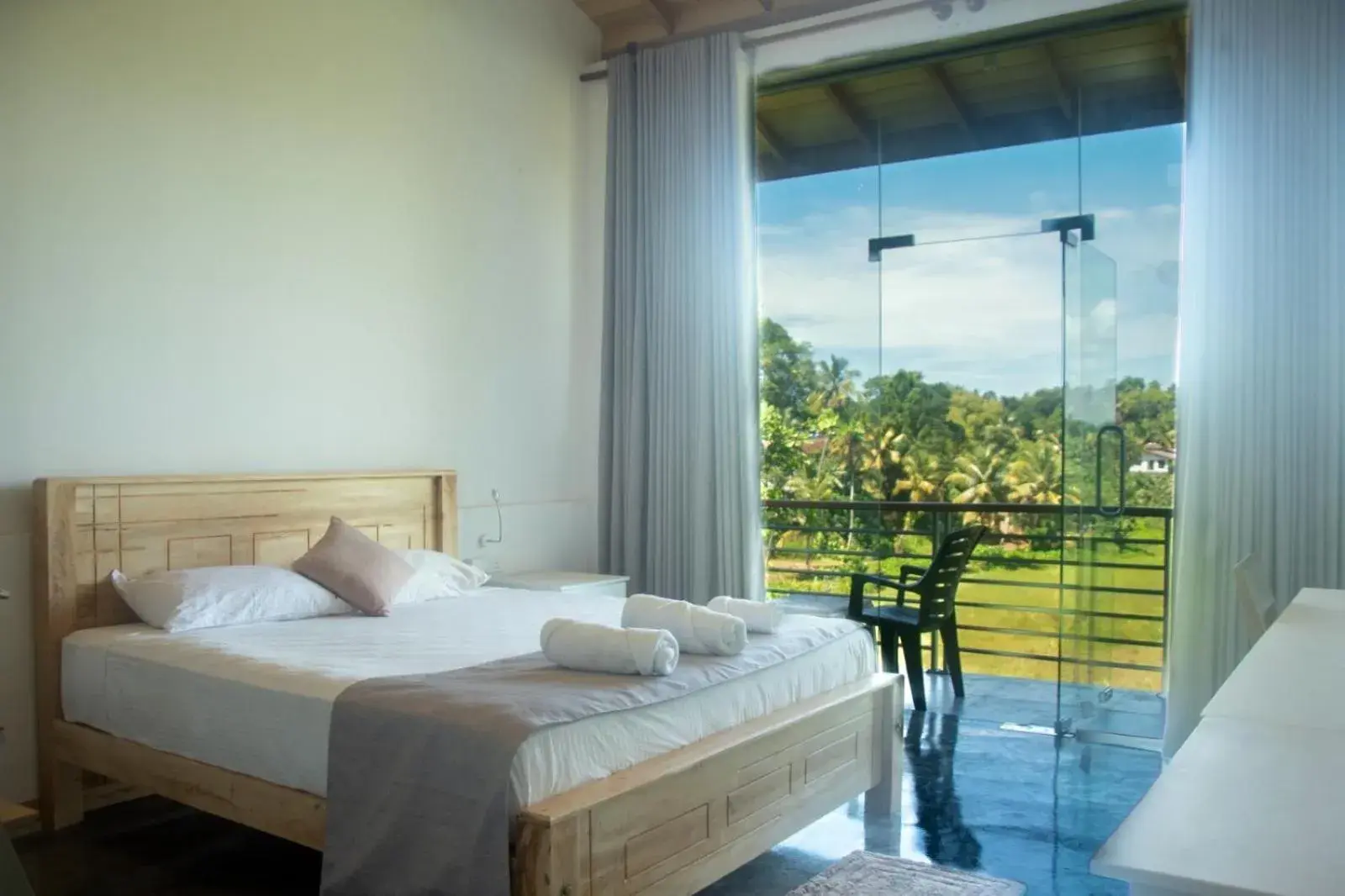 Triple Room with Balcony in Green Edge Villa Triple Room with Balcony in Green Edge Villa