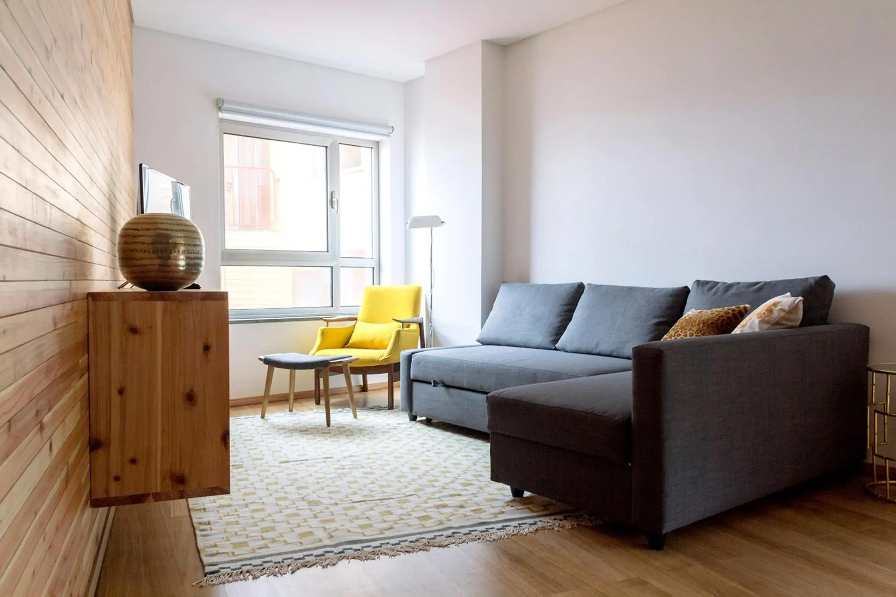 One-Bedroom Apartment in Porto Pim Bay One-Bedroom Apartment in Porto Pim Bay