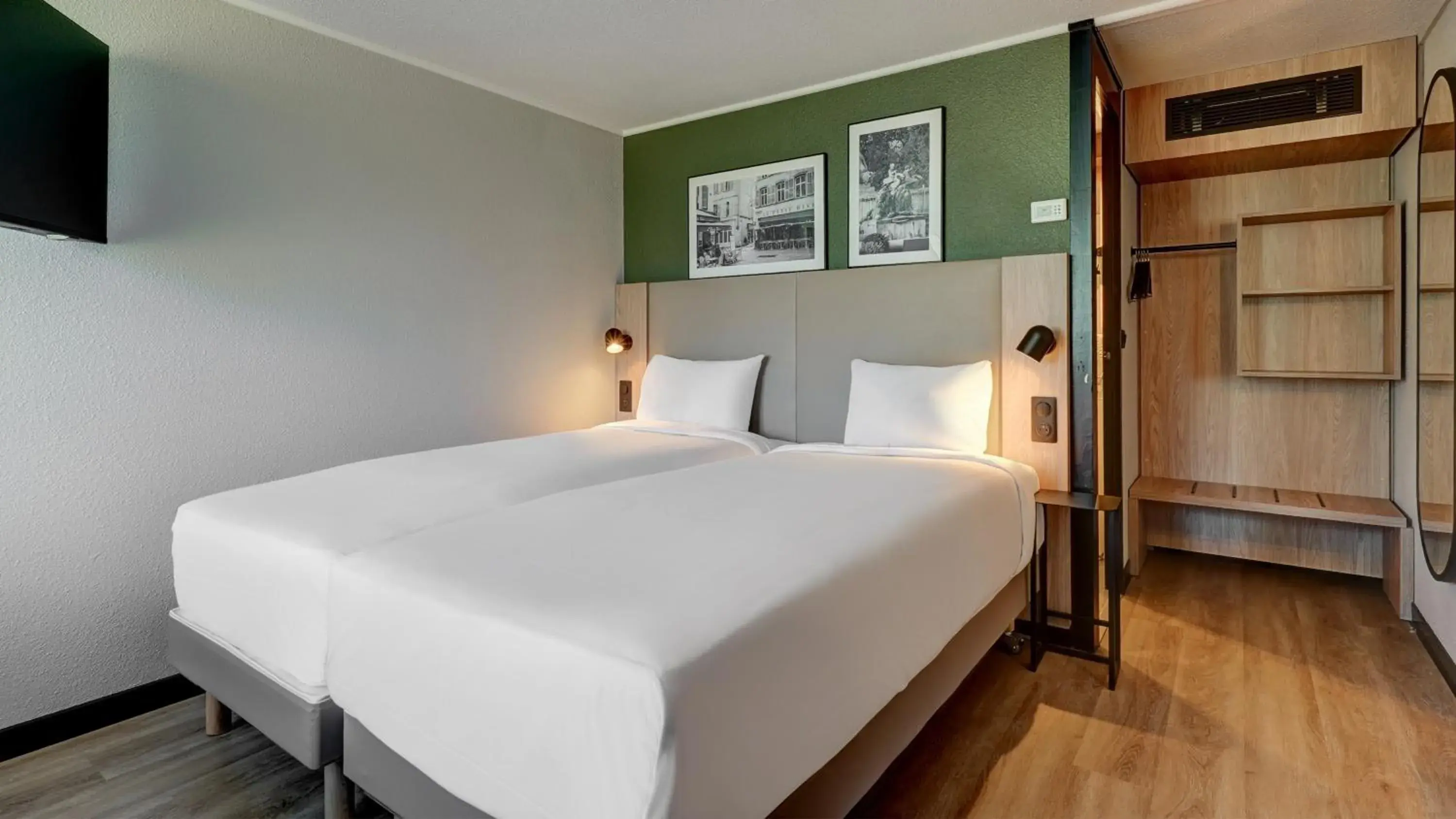 Standard Room - 2 Single Beds in Campanile NATURE - Aix En Provence Meyreuil Standard Room - 2 Single Beds in Campanile NATURE - Aix En Provence Meyreuil