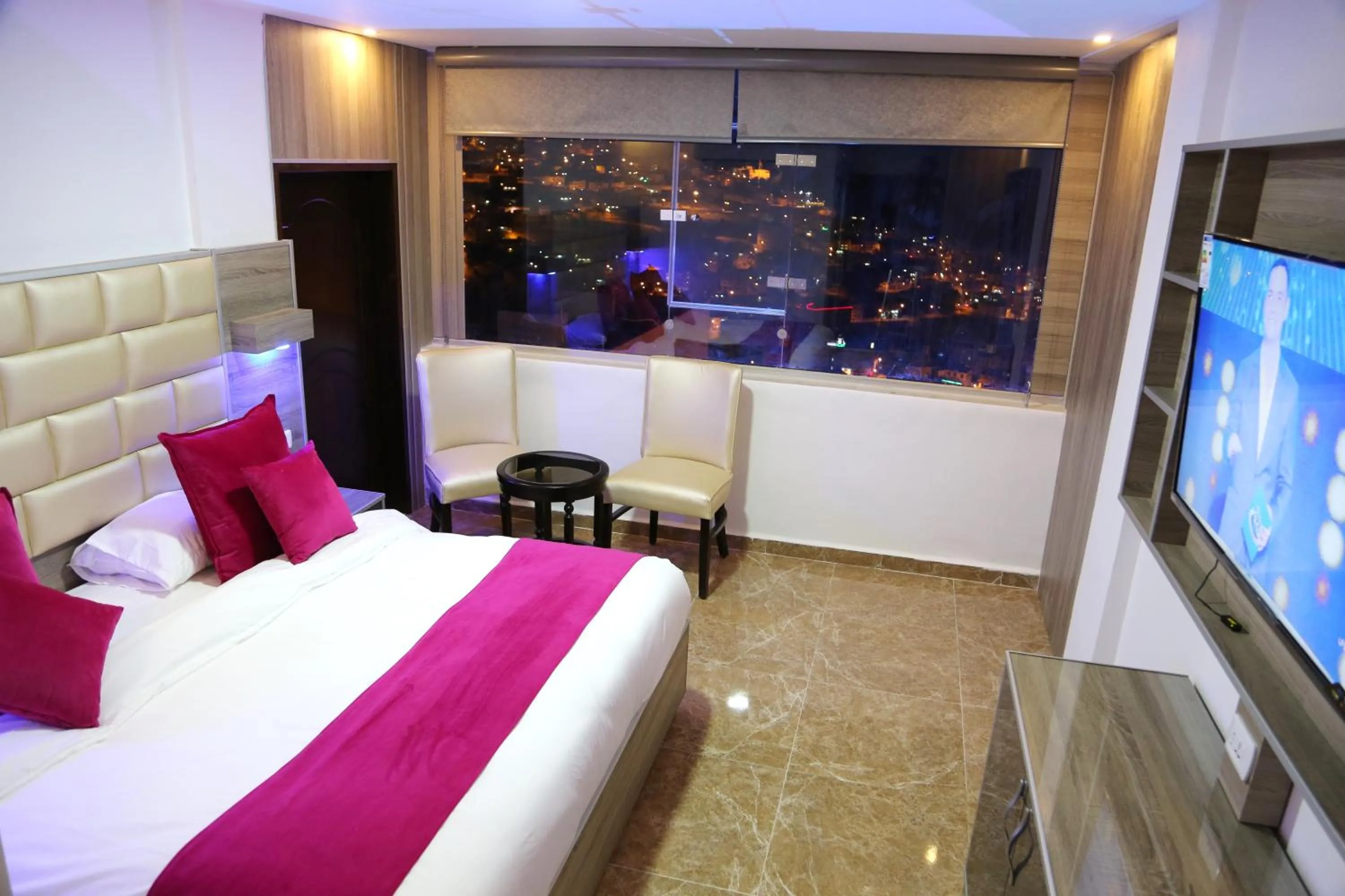 City view, Bed in Petra Sella Hotel