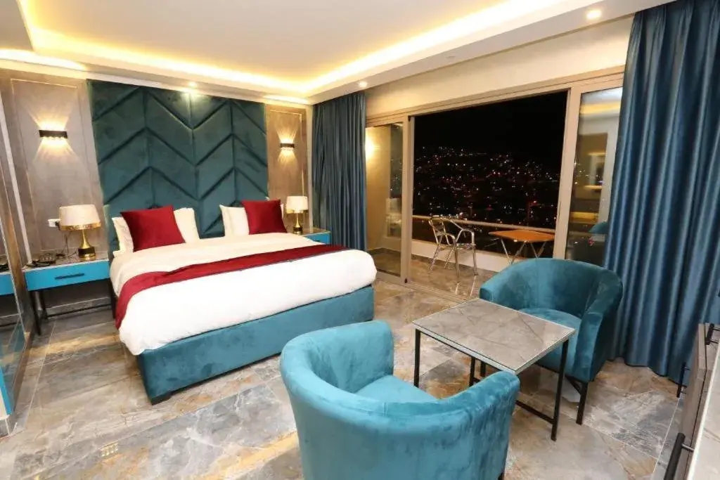 Superior Double or Twin Room with Terrace in Petra Sella Hotel Superior Double or Twin Room with Terrace in Petra Sella Hotel