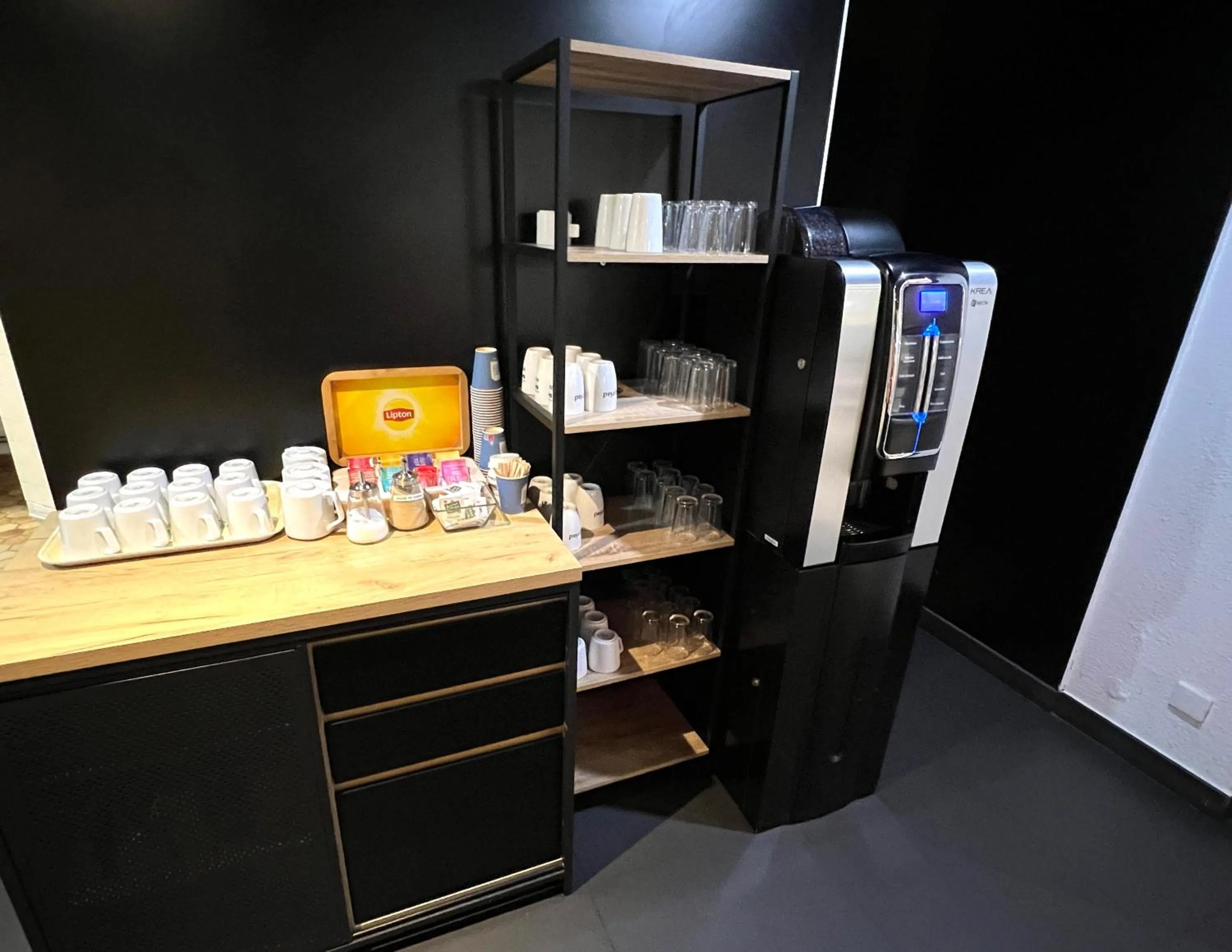 Breakfast in Kyriad Blois Nord