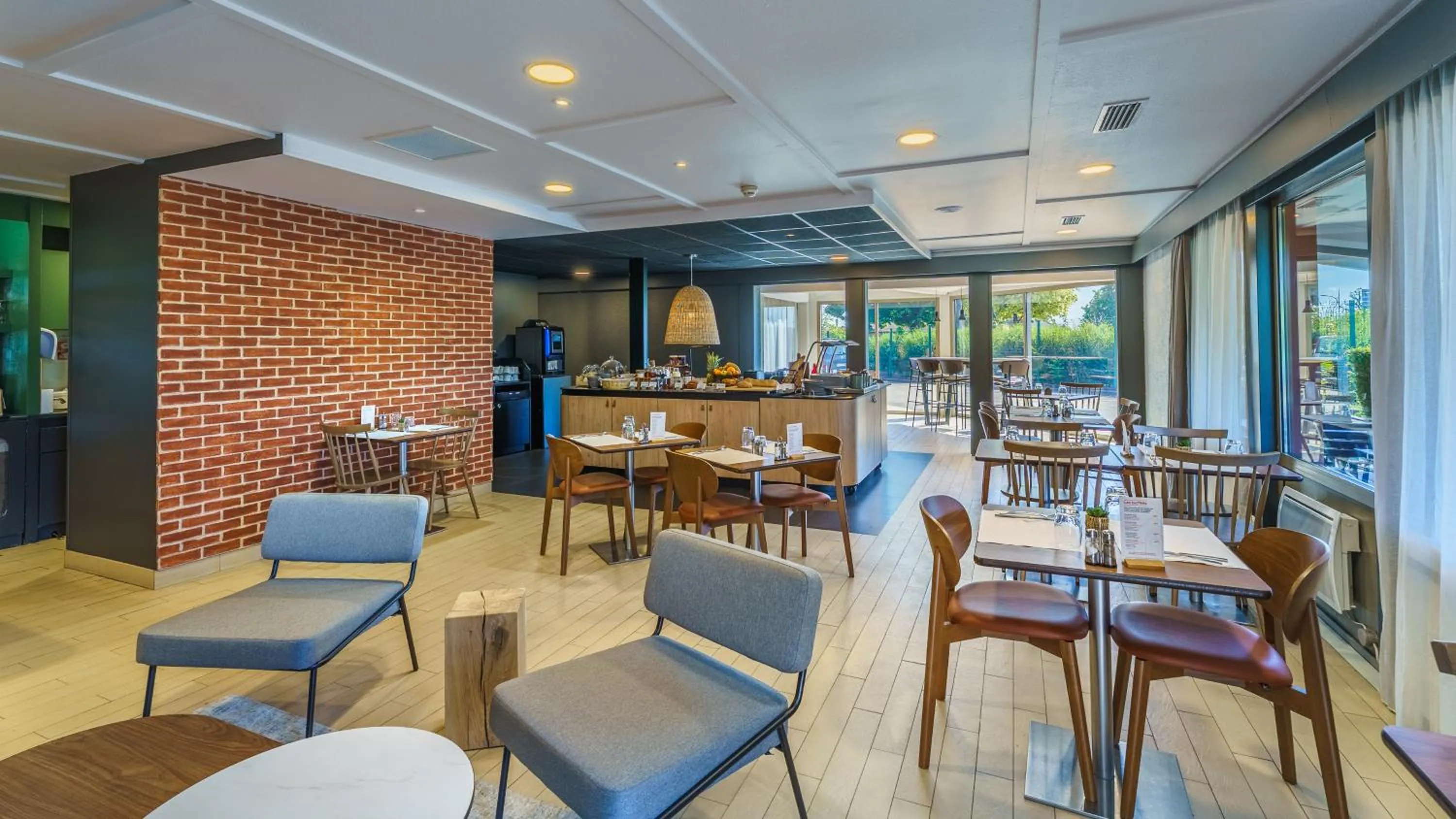 Restaurant/places to eat in Campanile NATURE - Dijon Est Saint-Apollinaire