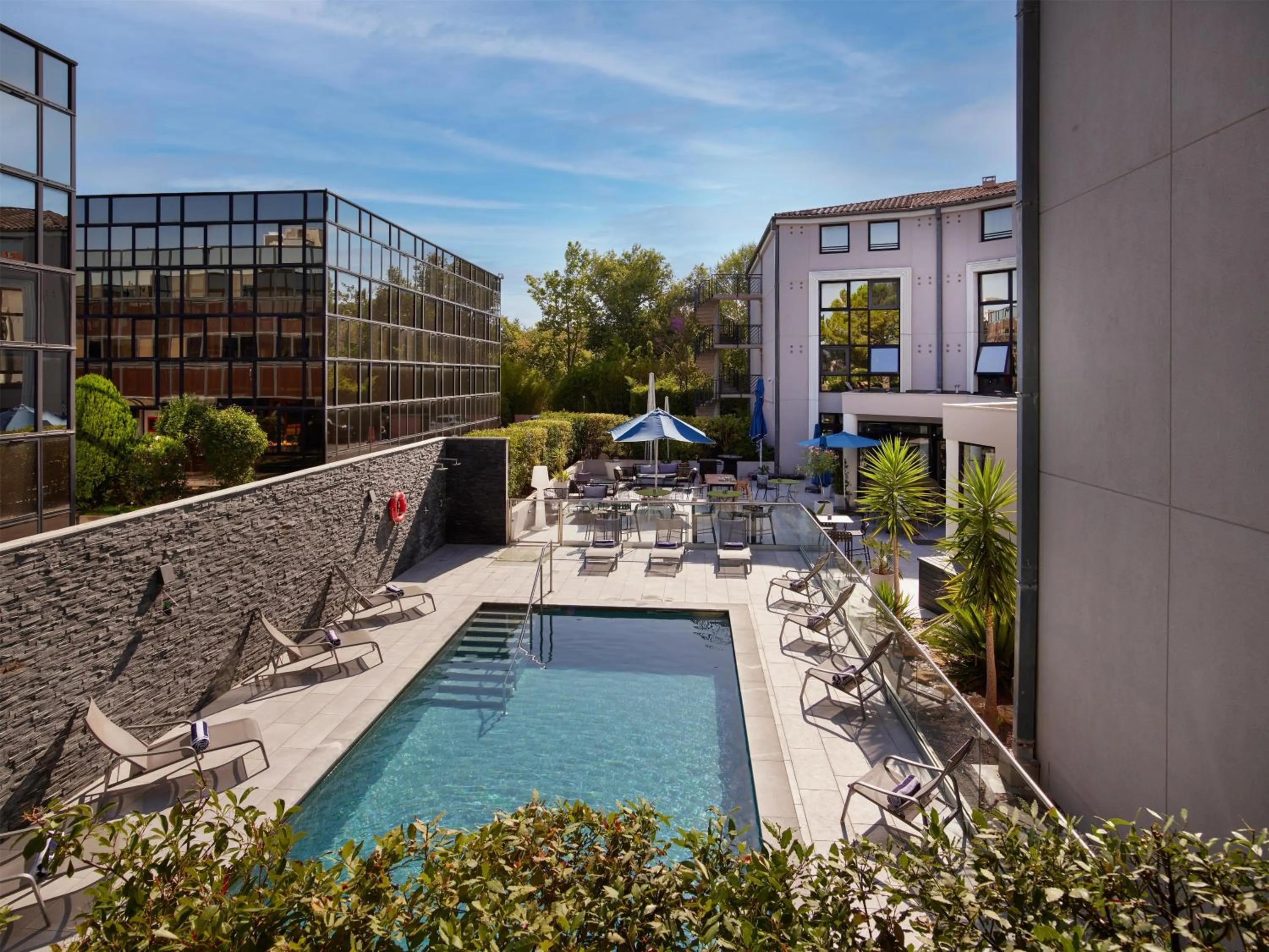 Pool view in Radisson Hotel Aix En Provence