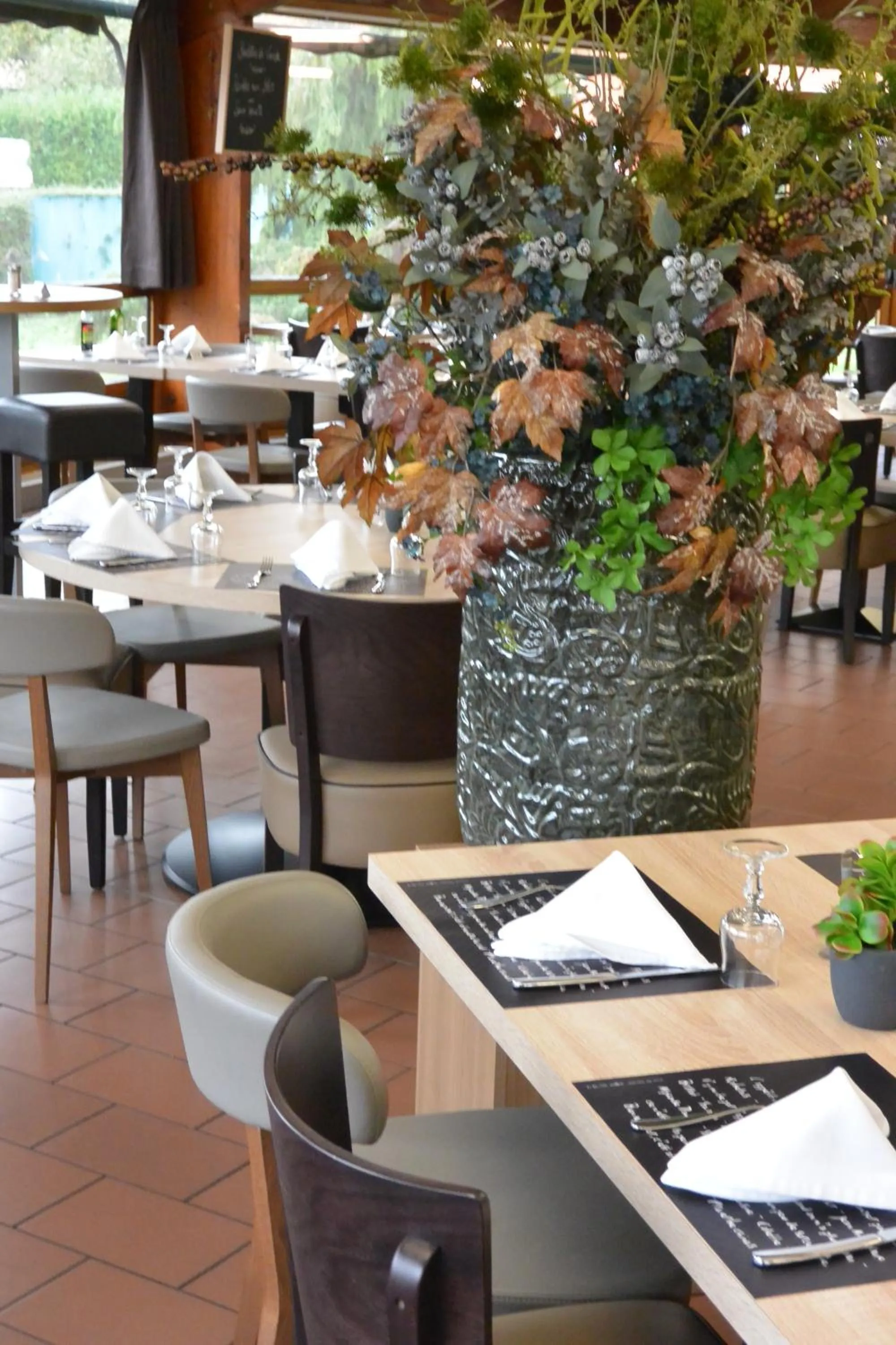 Restaurant/places to eat in KYRIAD LYON EST - Genas Eurexpo